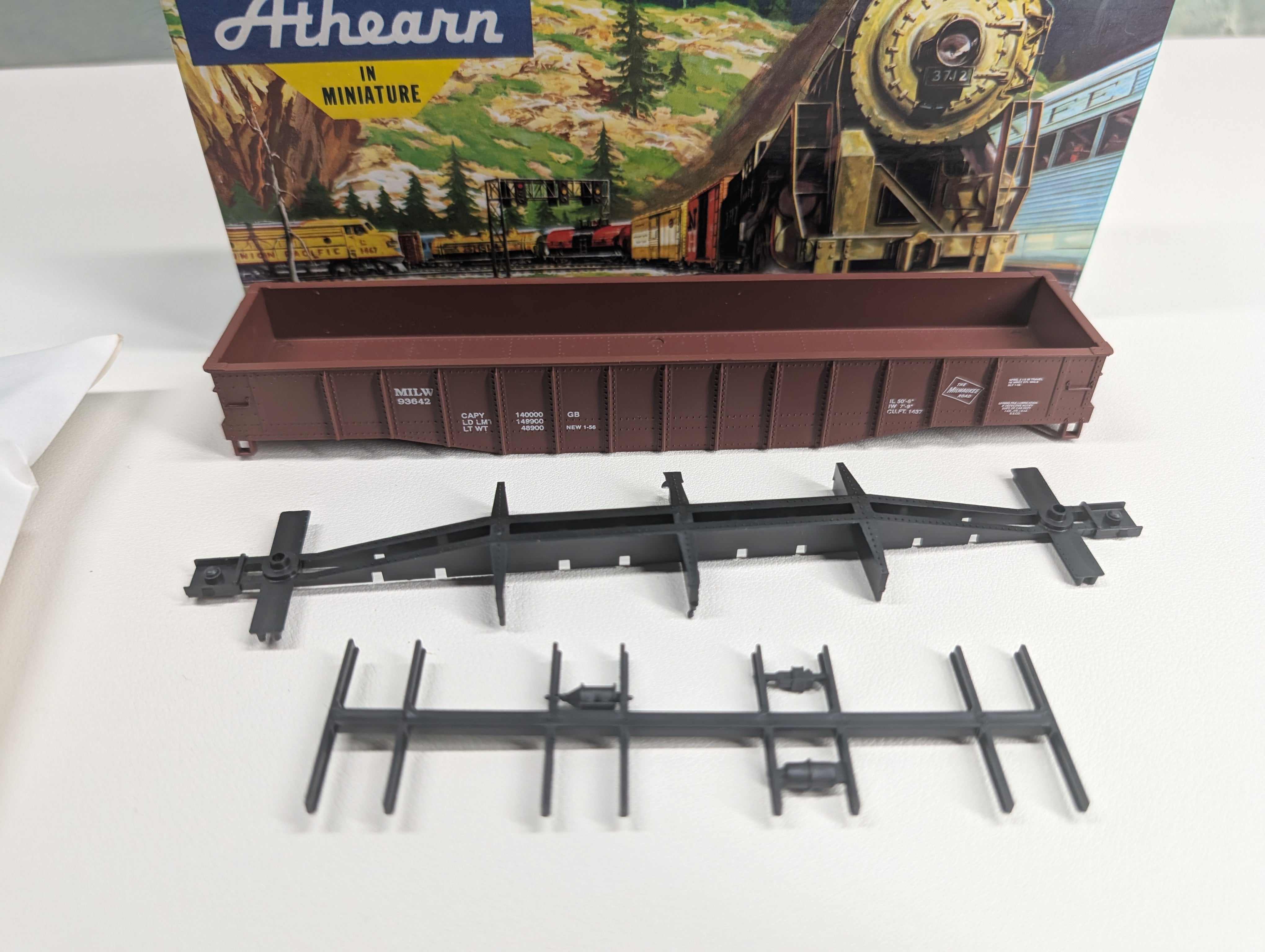 USED Athearn #1908-1 HO Scale 50' Open Gondola Milwaukee Road MILW #93642 Bev-Bel KIT