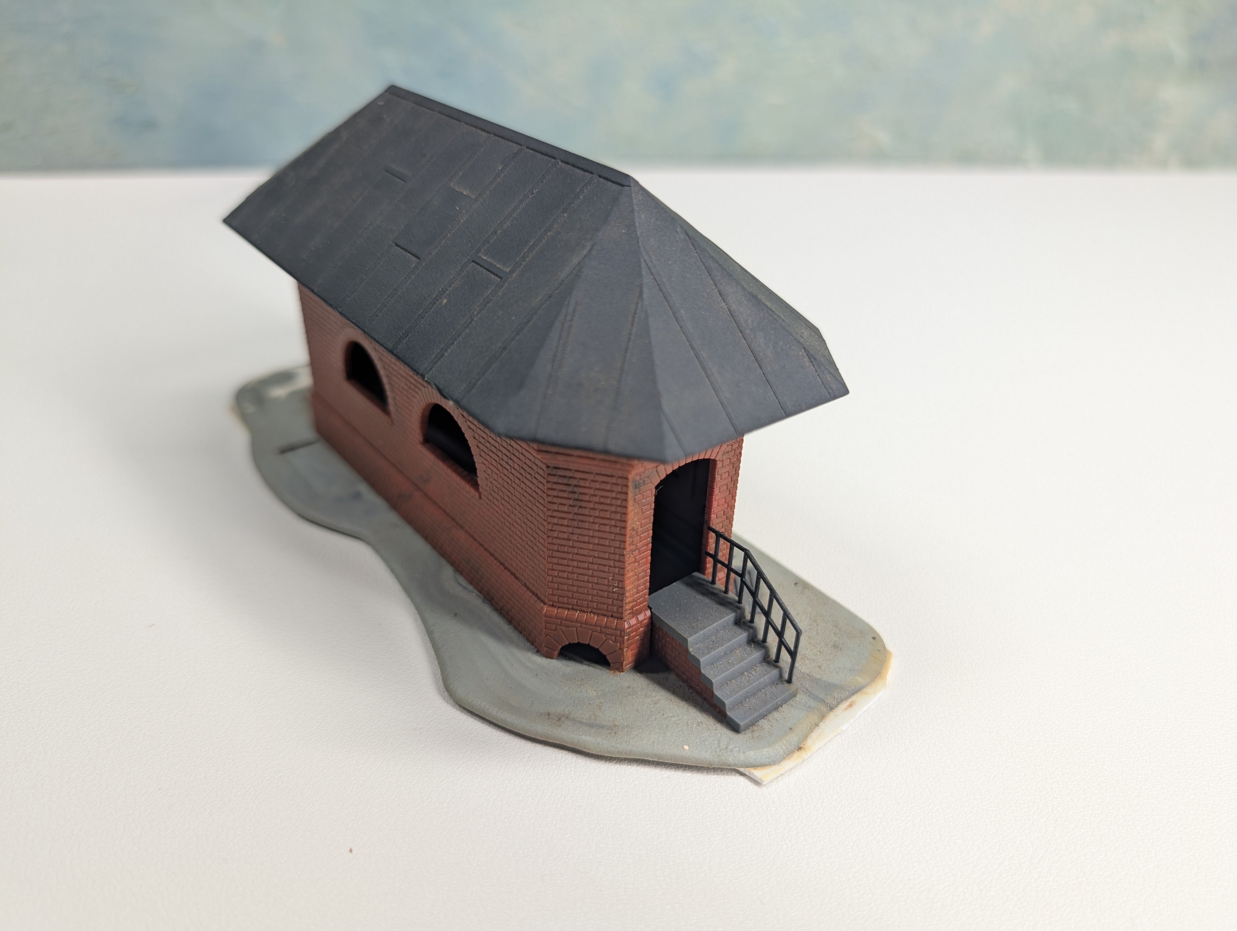 USED Kibri HO Scale Brick Station Building