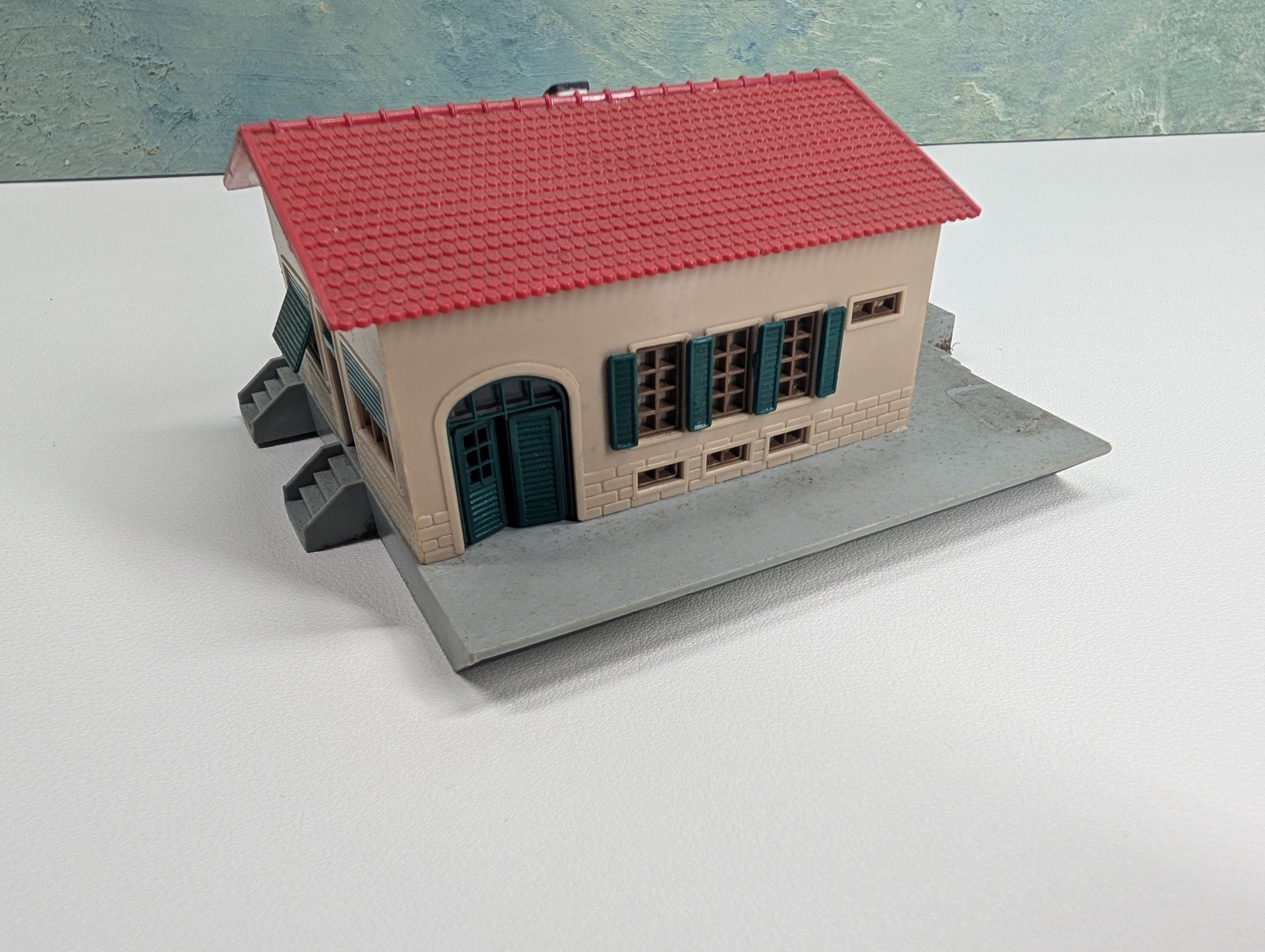 USED Hoffman 514 HO Scale Warehouse