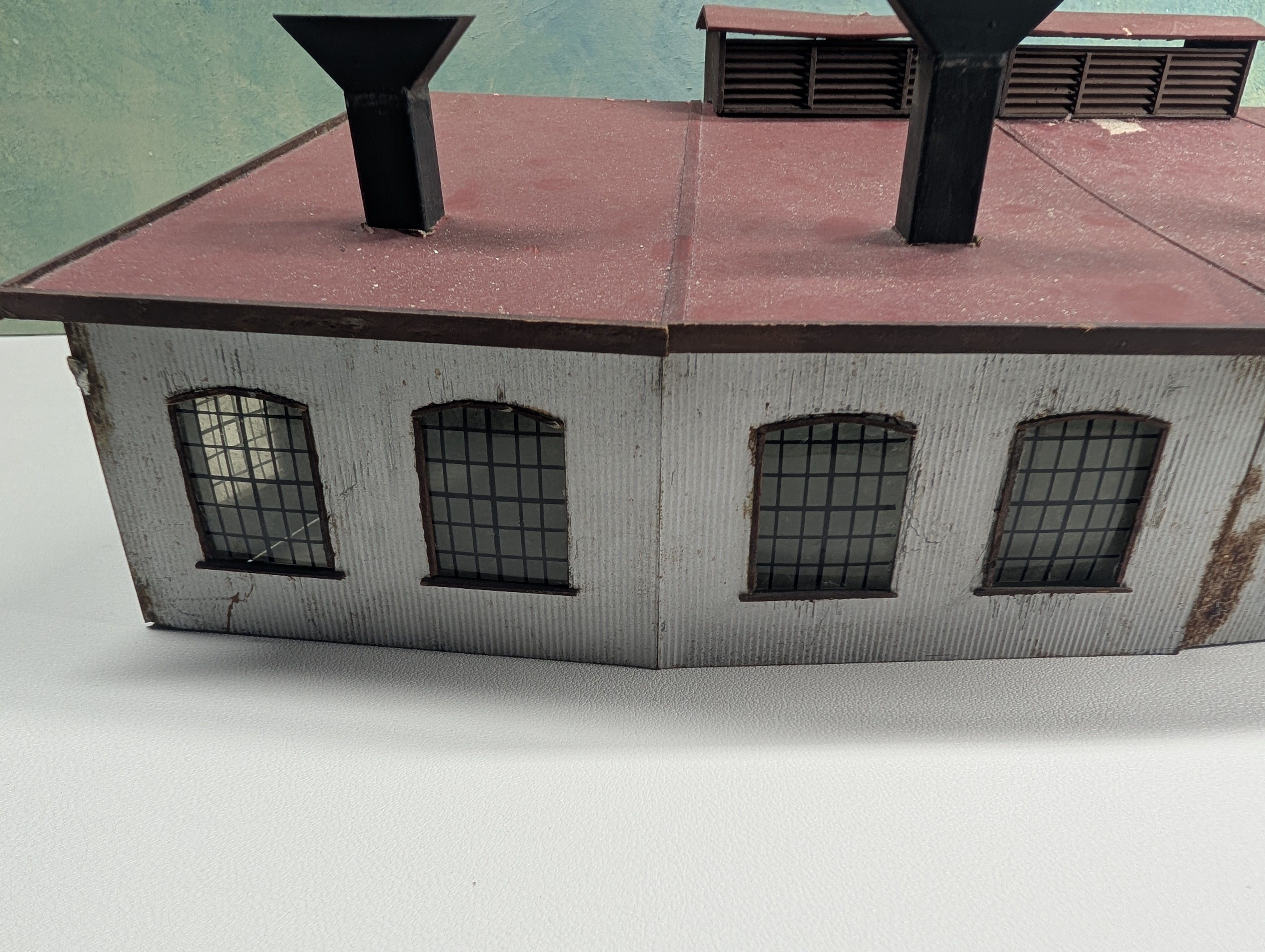 USED Suydam HO Scale 4 Stall Roundhouse