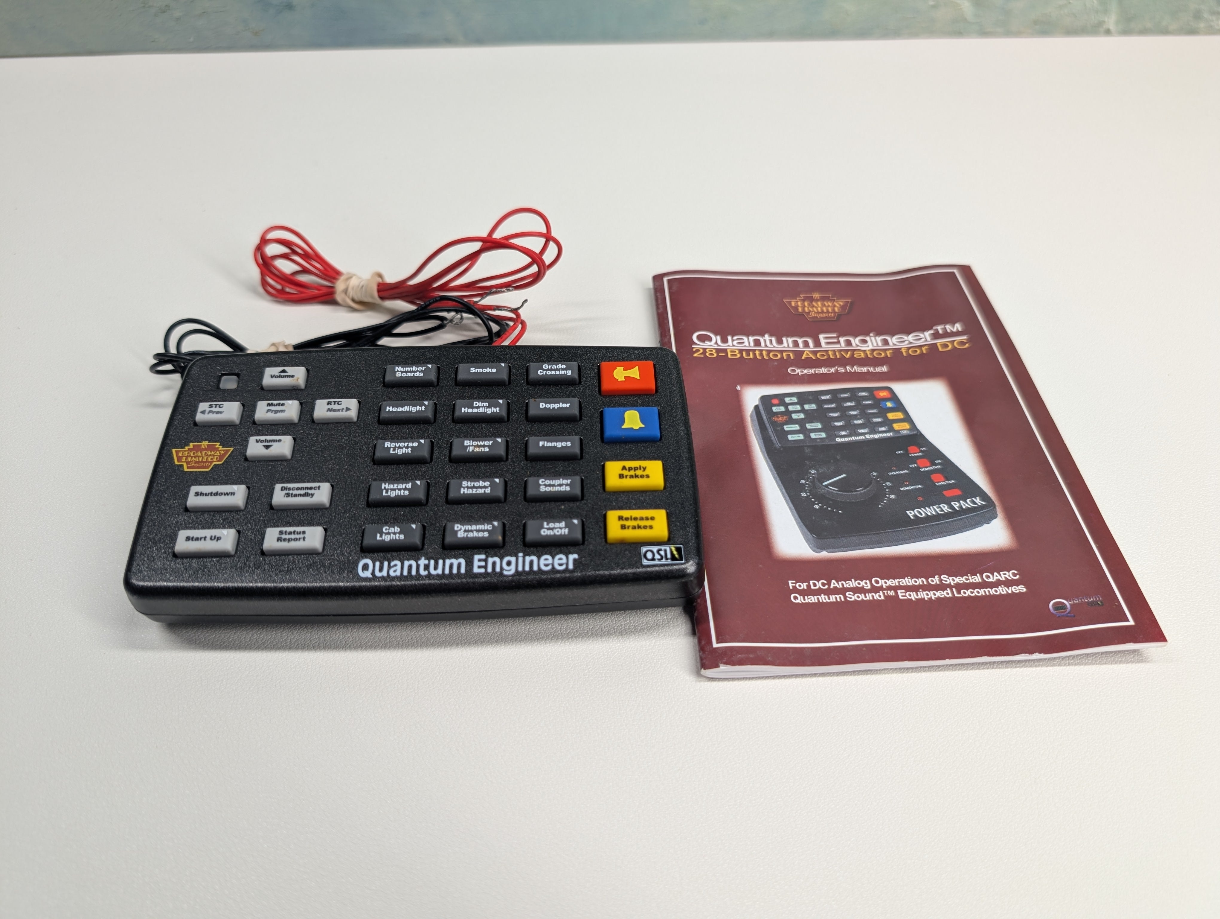 USED Broadway Limited MULTI Scale QSI Quantum Engineer 28 Button Activator for DC Tested