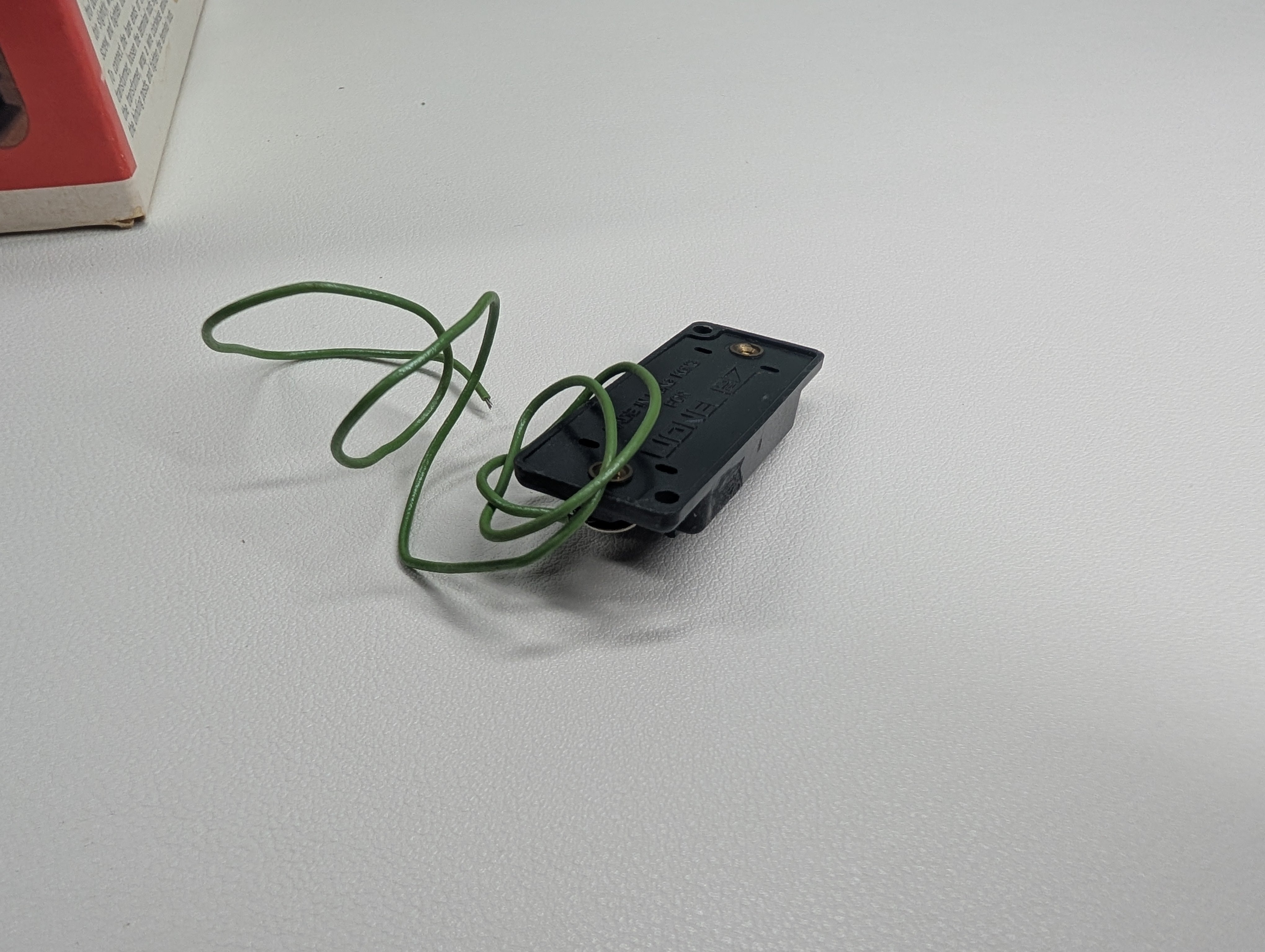 USED Lionel O Whistling Freight Shed Untested