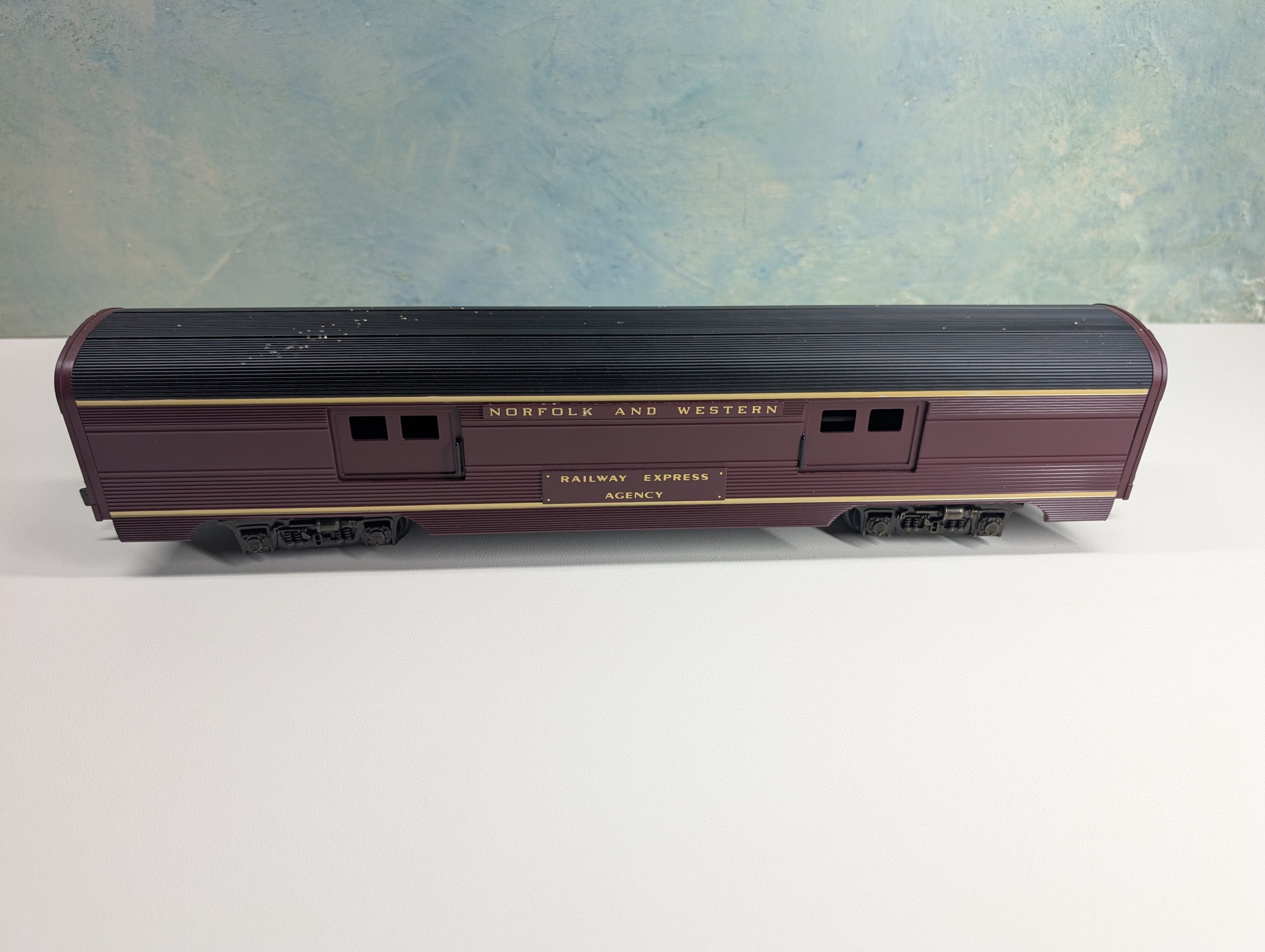 USED MTH Premier 20-6014 O Baggage Passenger Car, 3 Rail Norfolk & Western Railway Express Agency