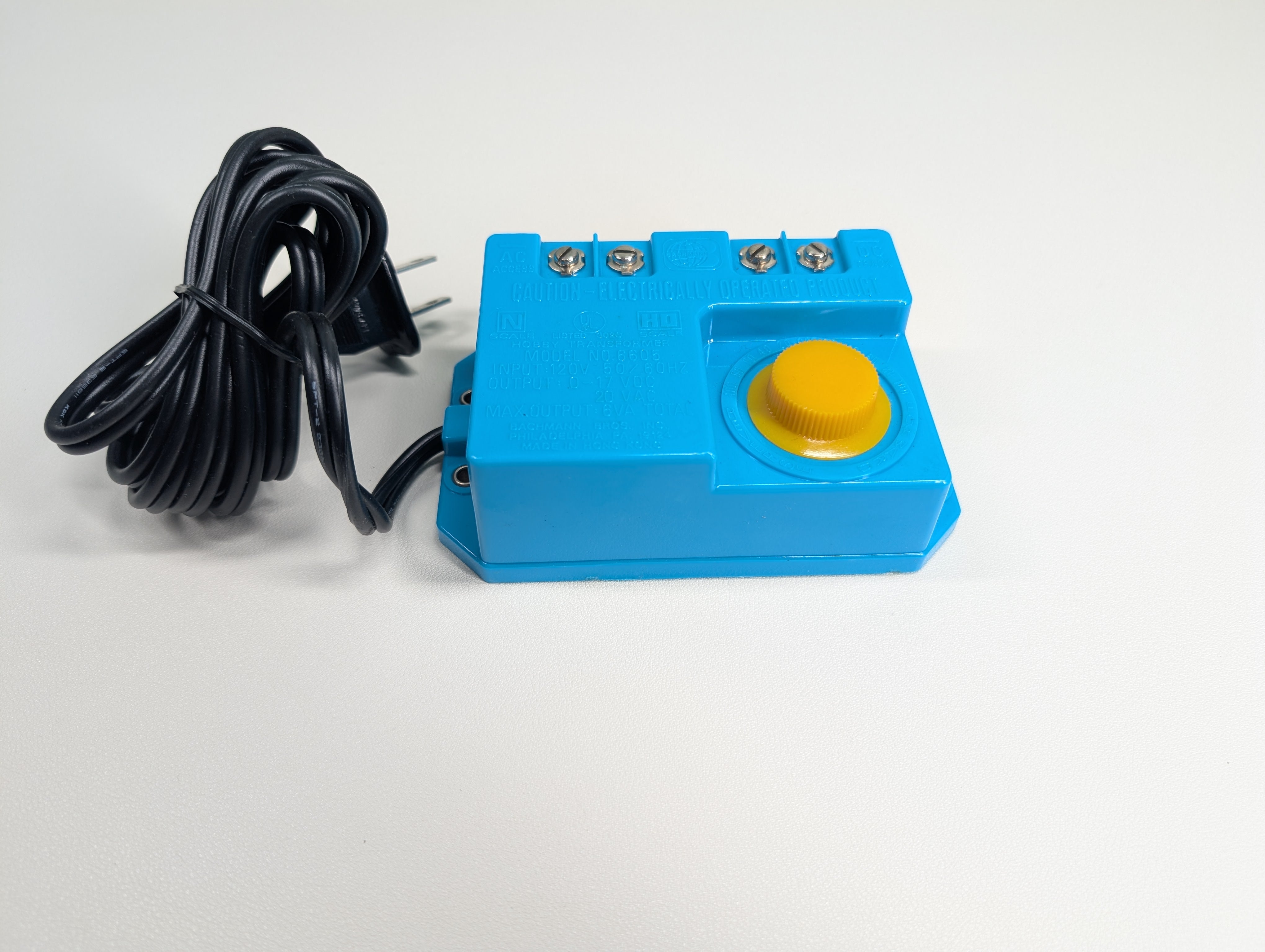 USED Bachmann MULTI Scale Blue Hobby Transformer Power Pack (HO & N) Tested