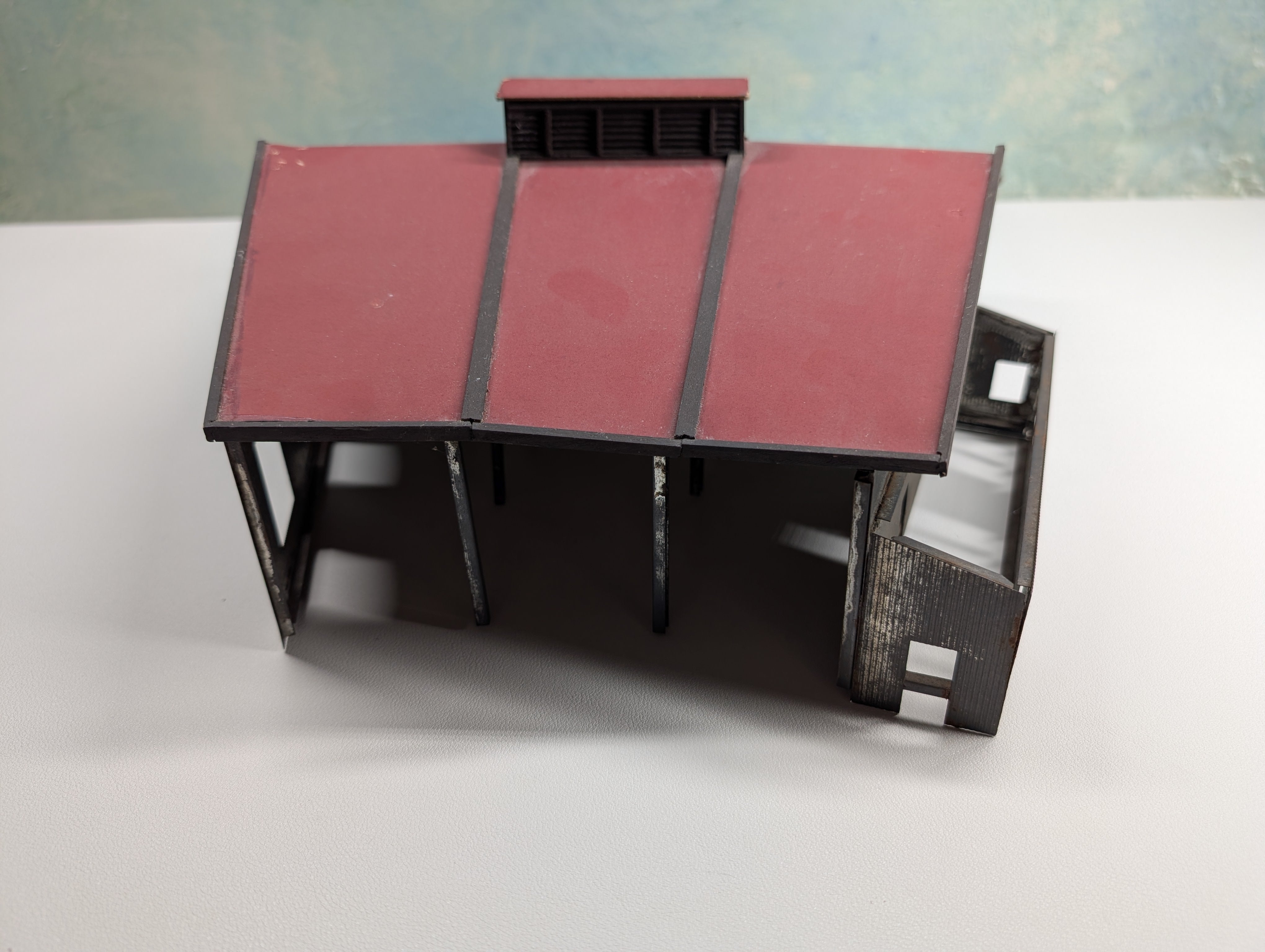 USED Suydam HO Scale 3 Stall Roundhouse