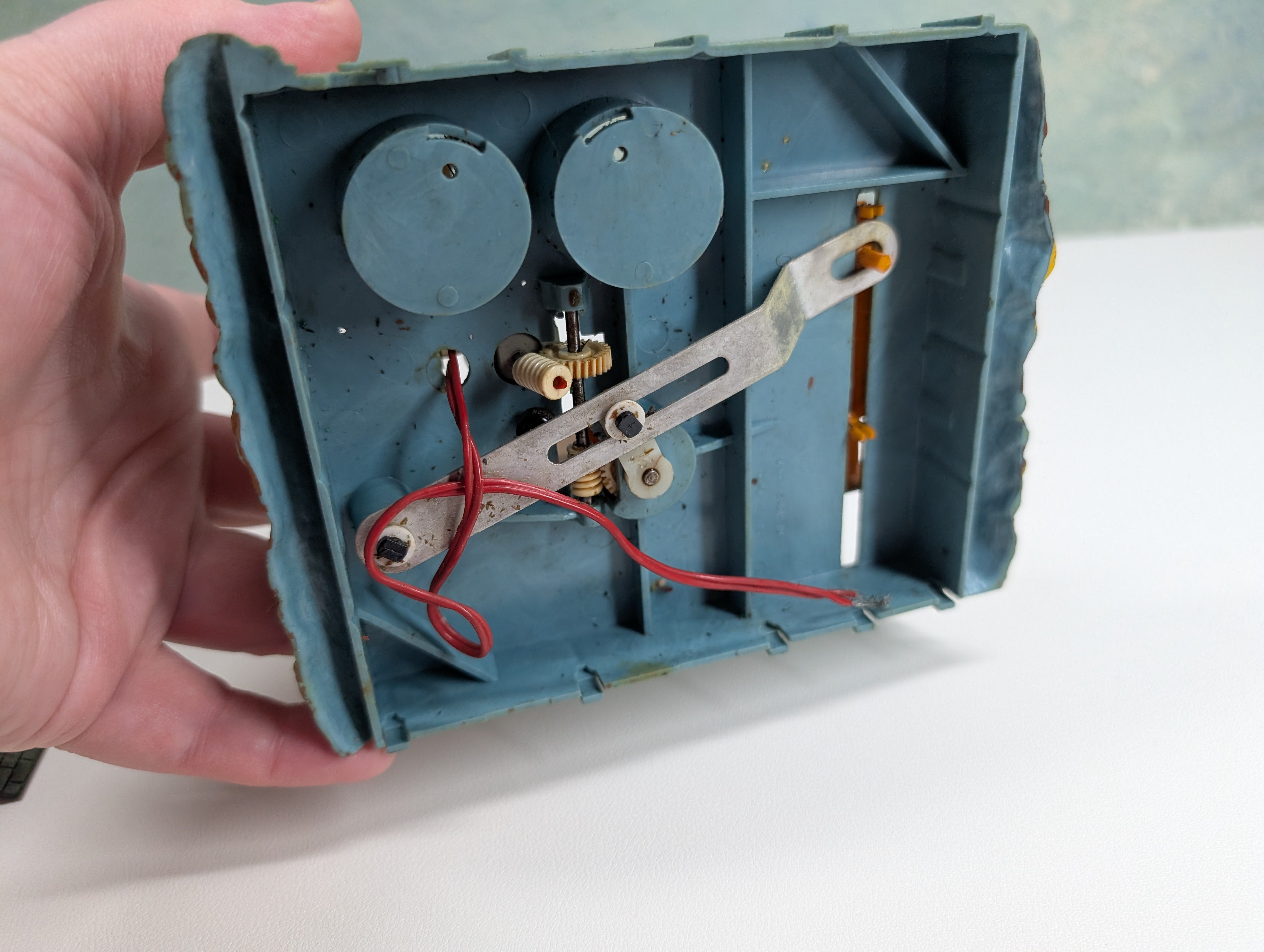 USED Tyco HO Scale Freight Unloading Depot (untested)