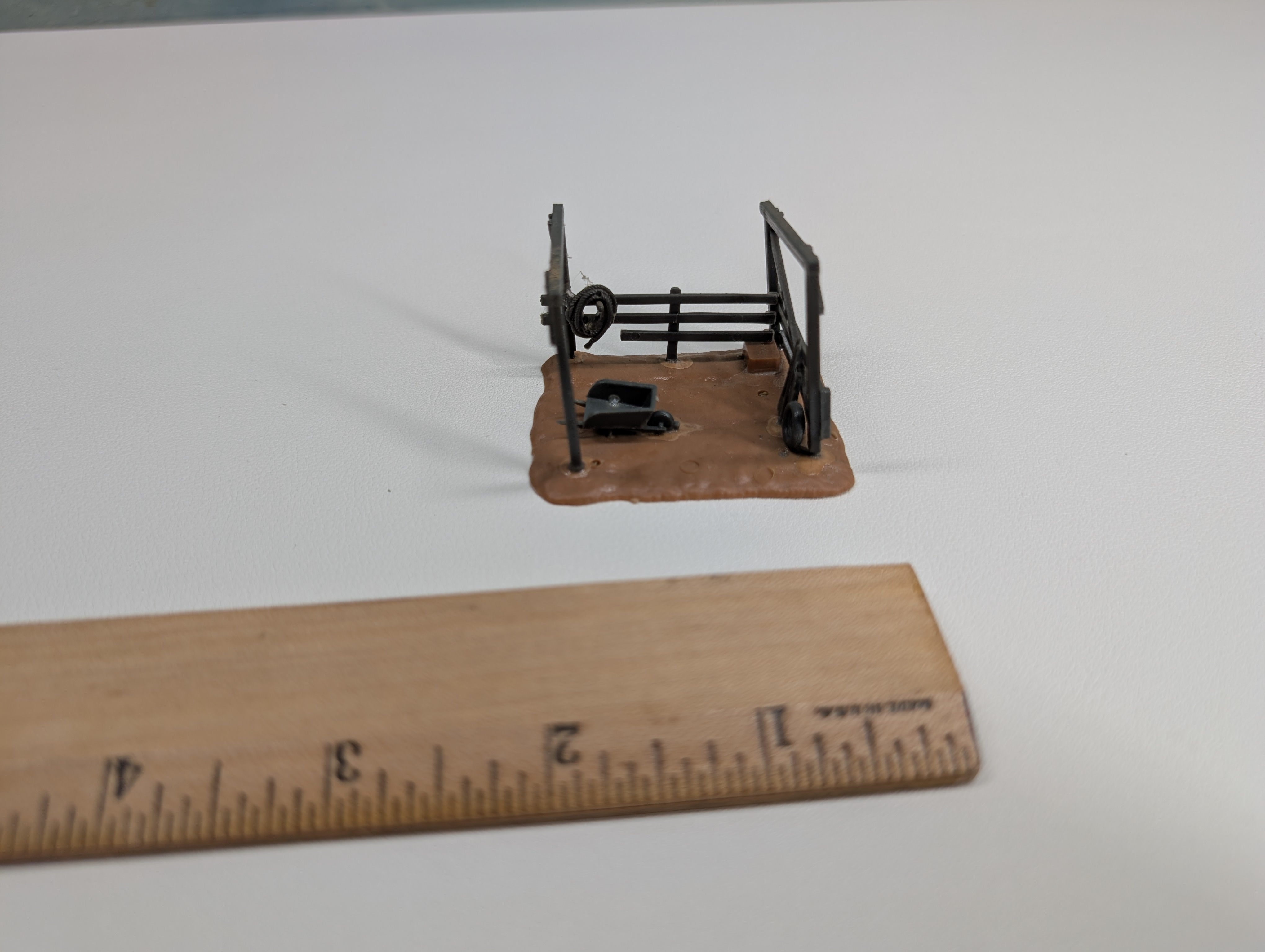 USED HO Scale Barn Stable