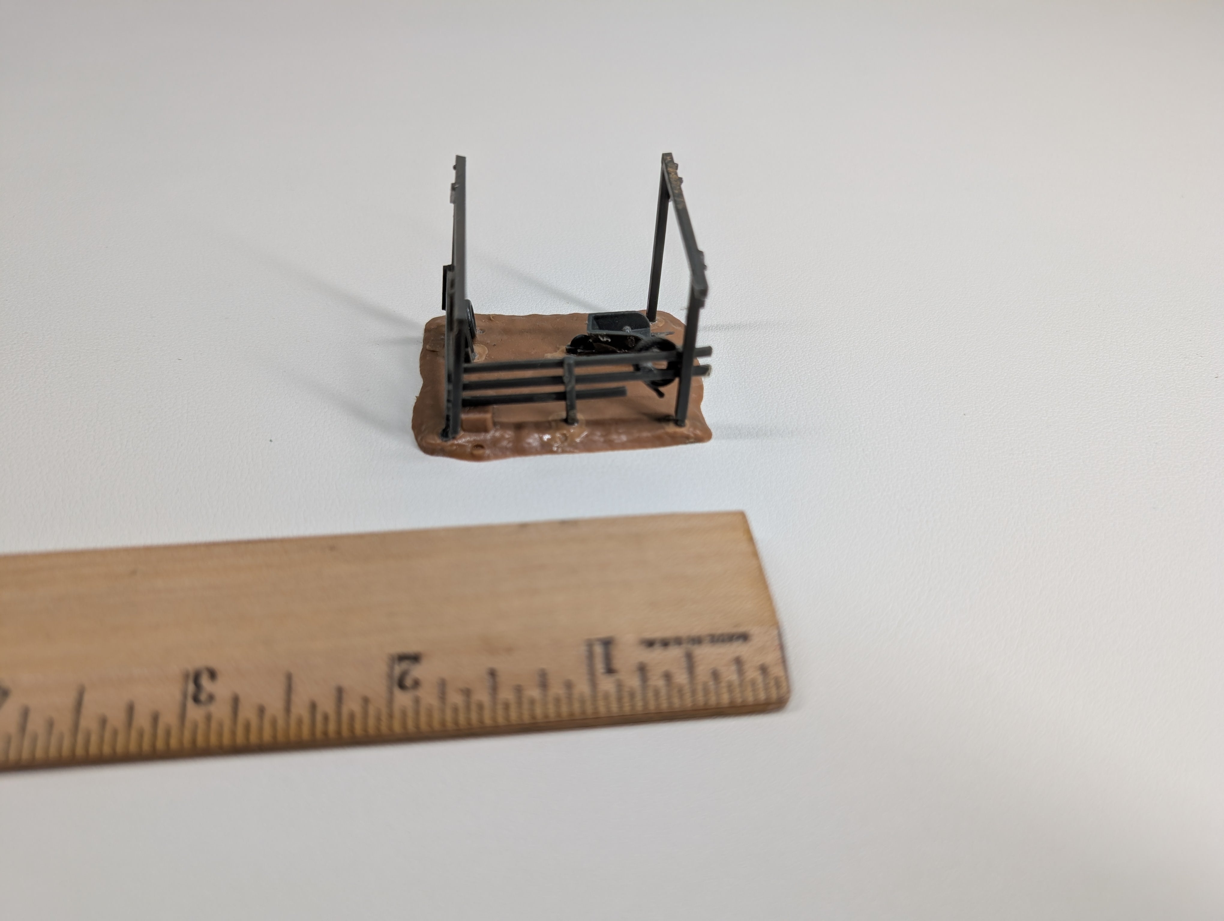 USED HO Scale Barn Stable