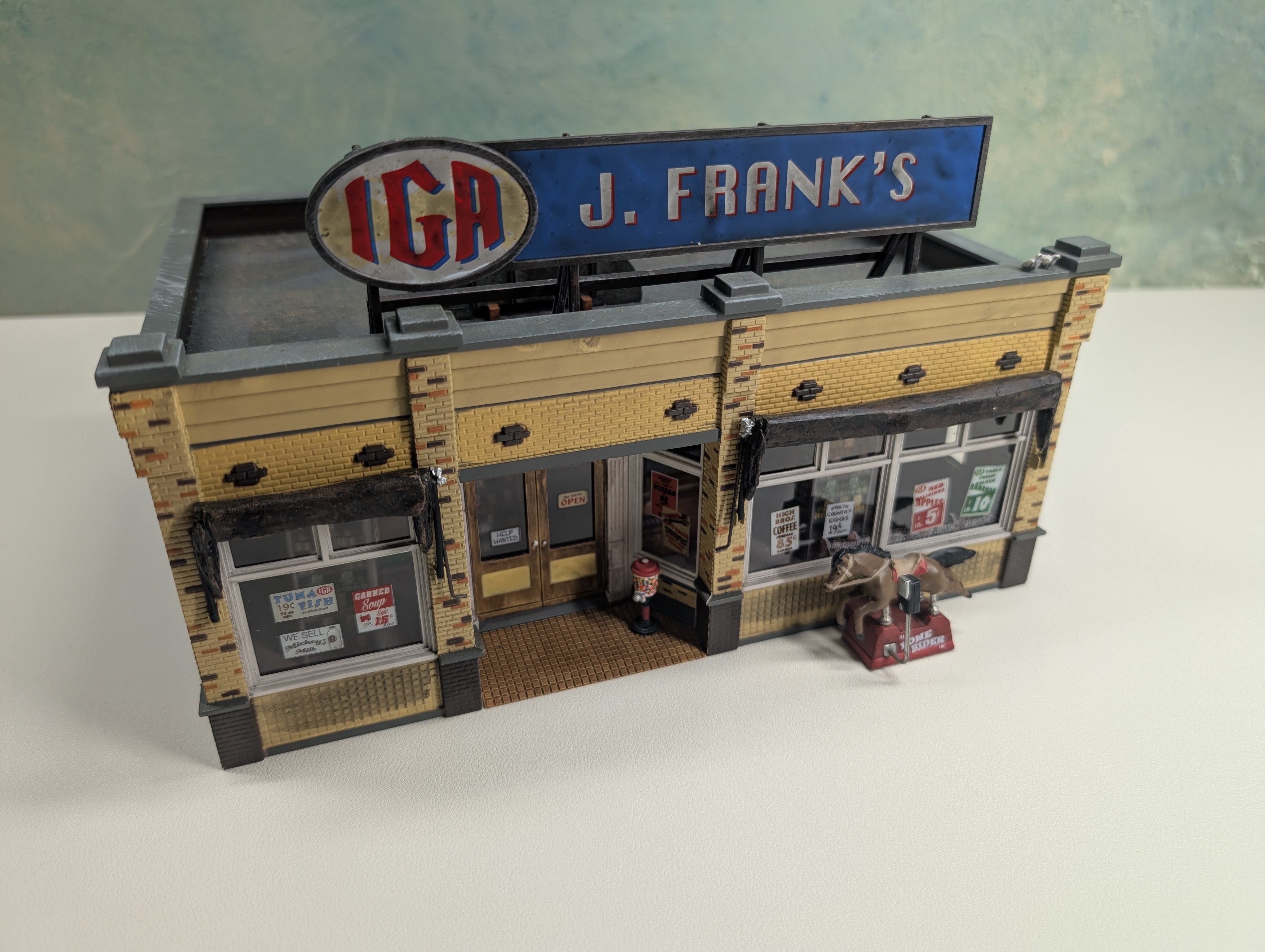 USED Woodland Scenics O IGA J. Frank's Grocery Light Works