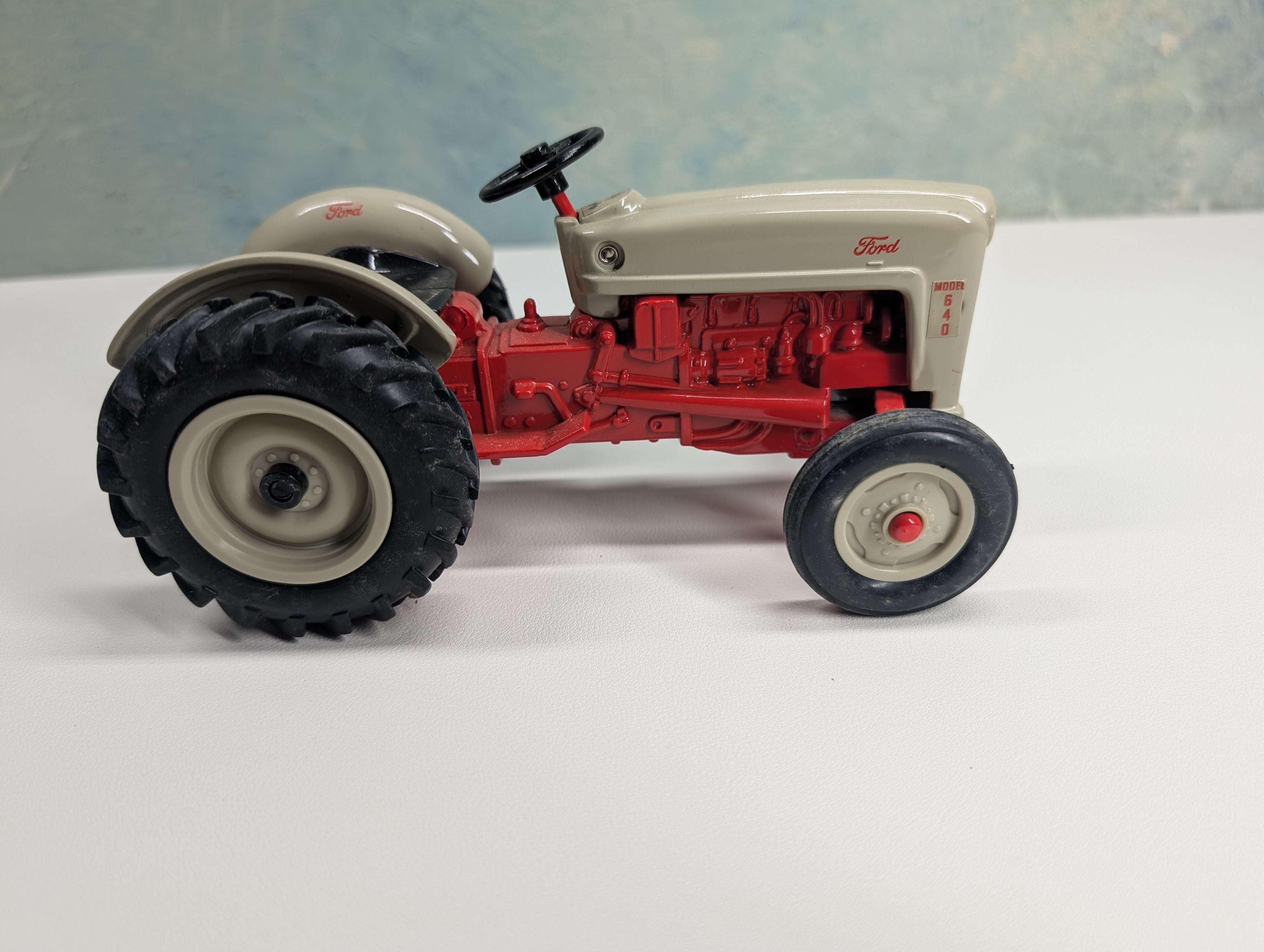 USED ERTL Large 1954 Ford Model 640 Tractor