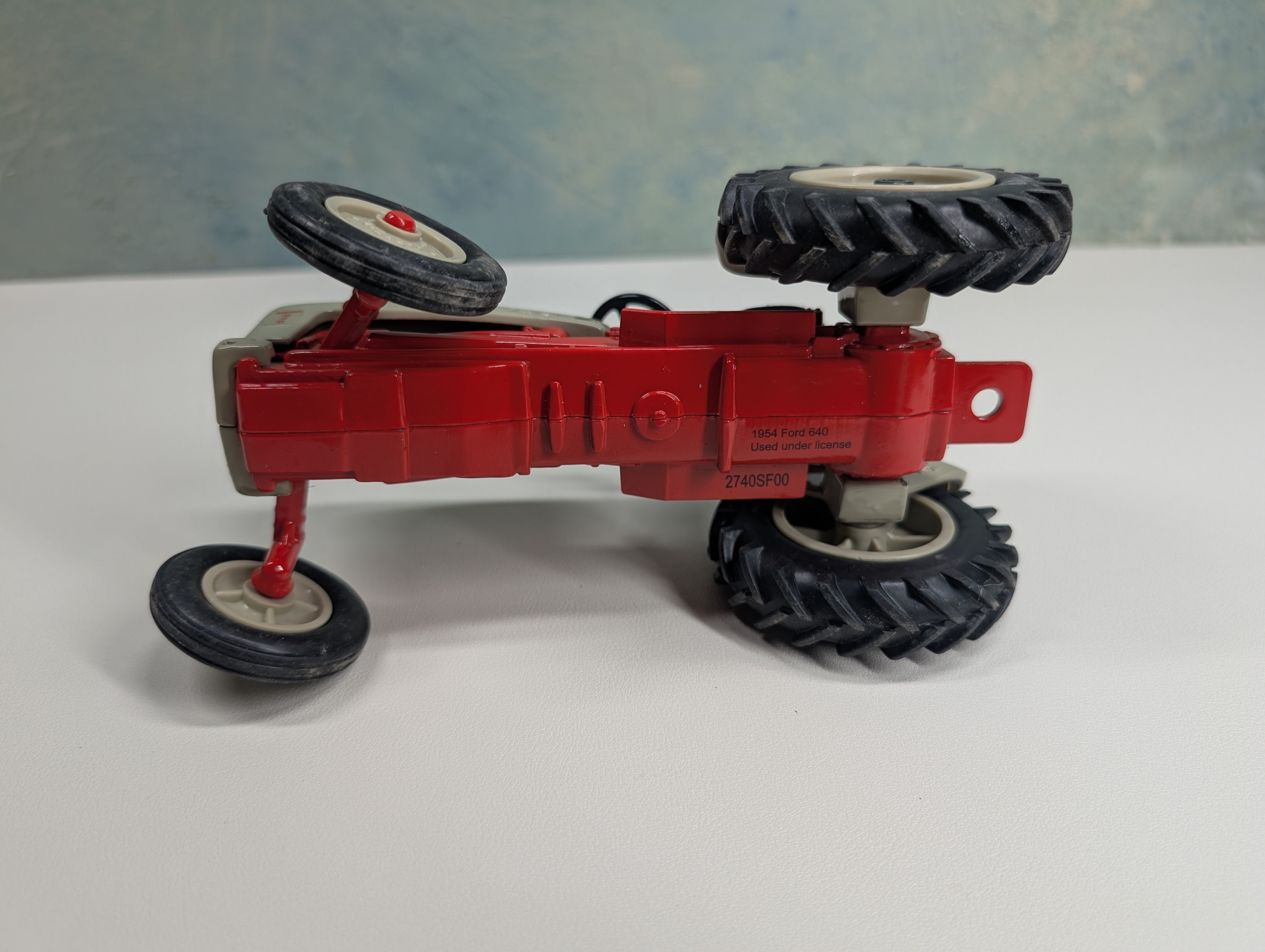 USED ERTL Large 1954 Ford Model 640 Tractor