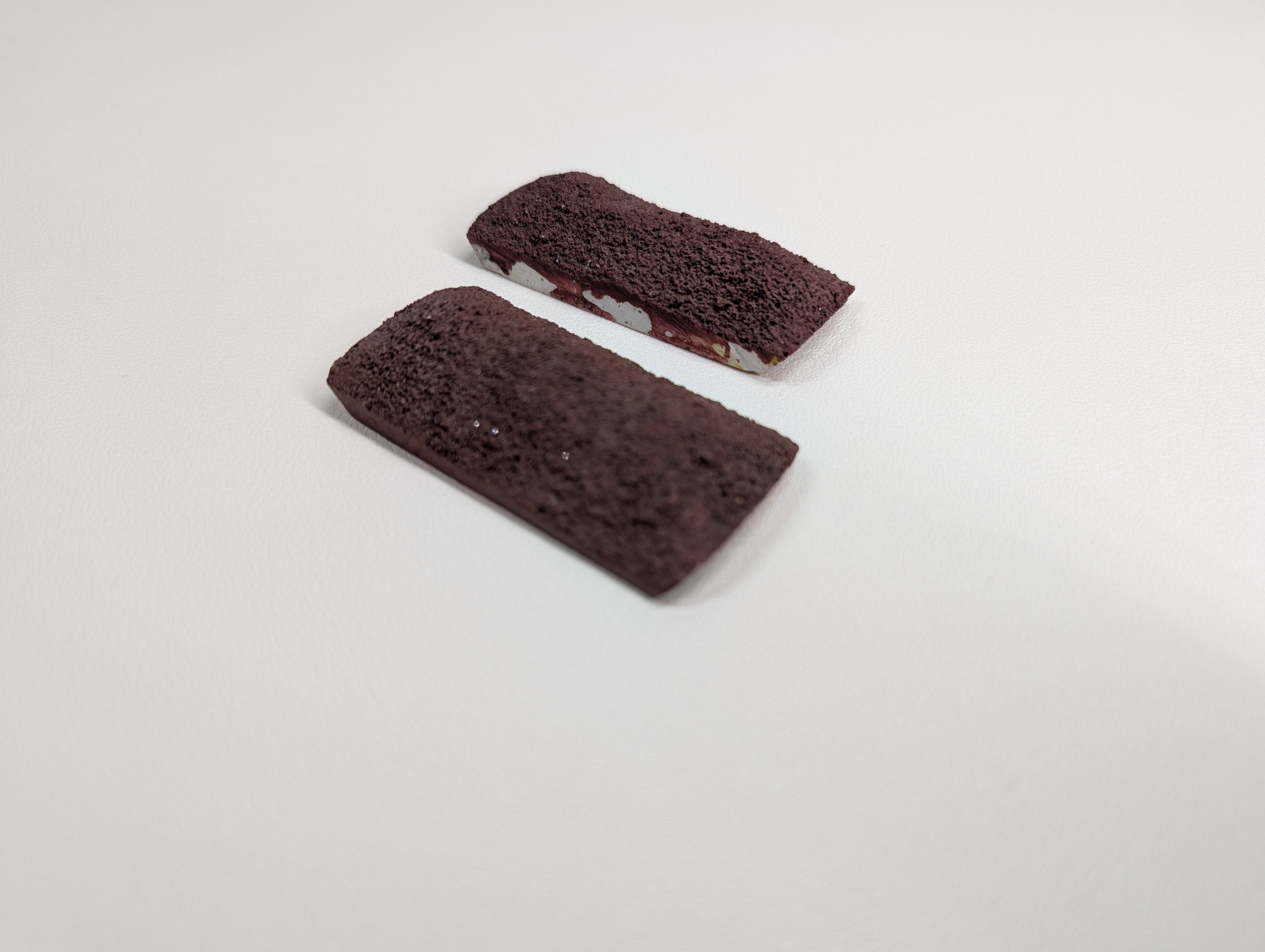 USED HO Scale Ore Loads (2 pcs)