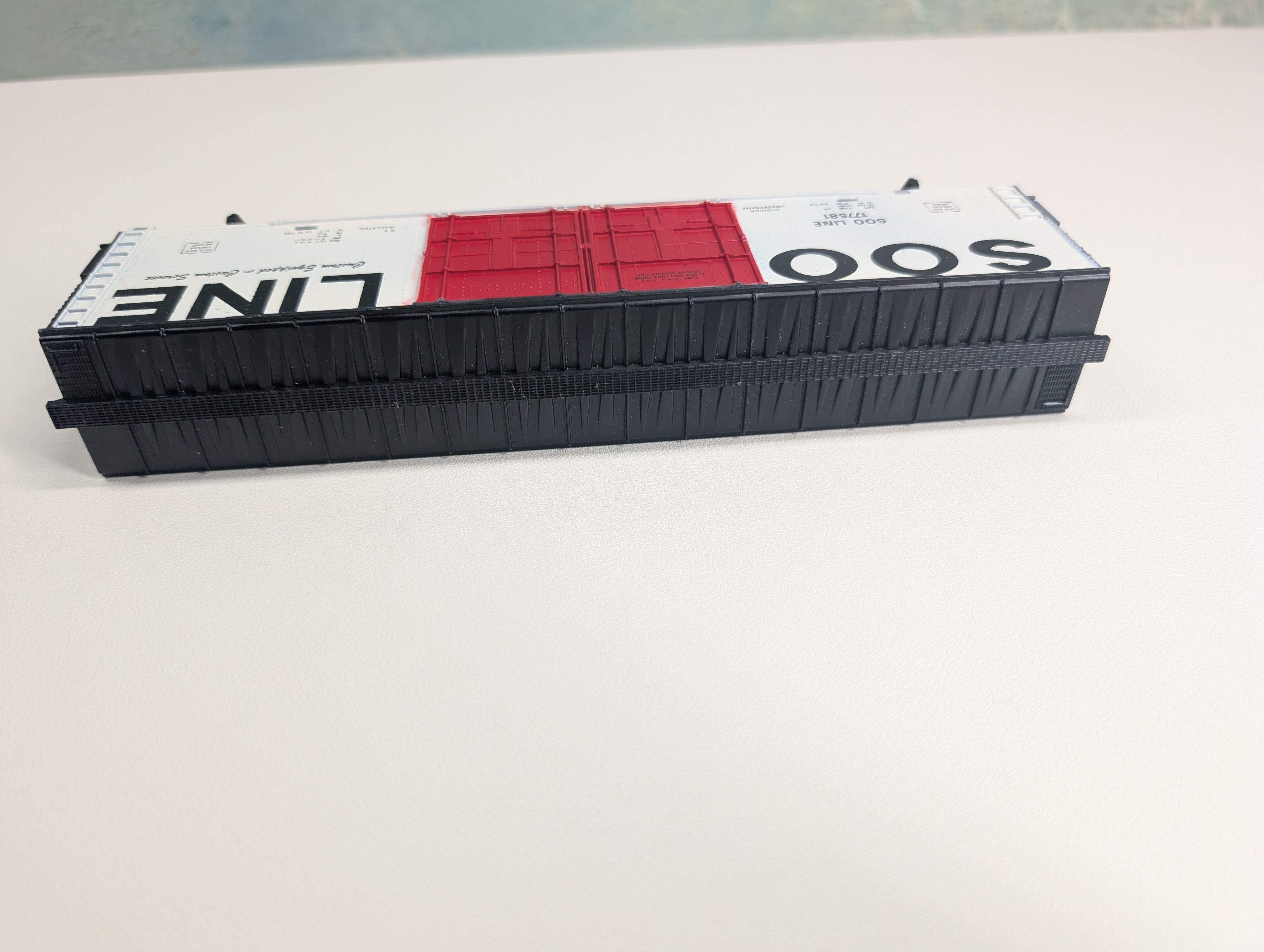 USED Tyco HO Scale 61' Box Car SOO Line #177581