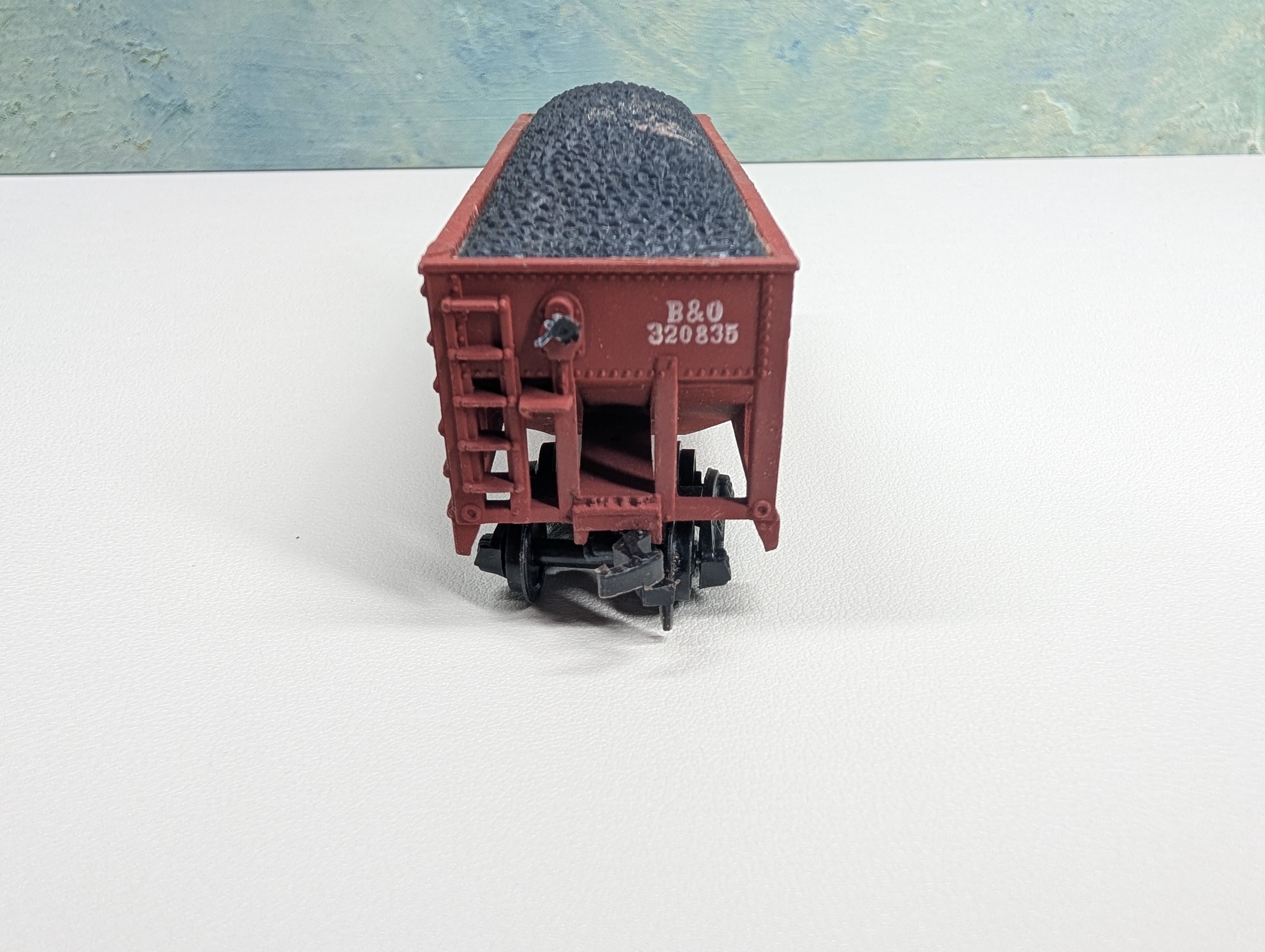 USED Life-Like HO Scale 2 Bay Hopper Baltimore and Ohio B&O #320835