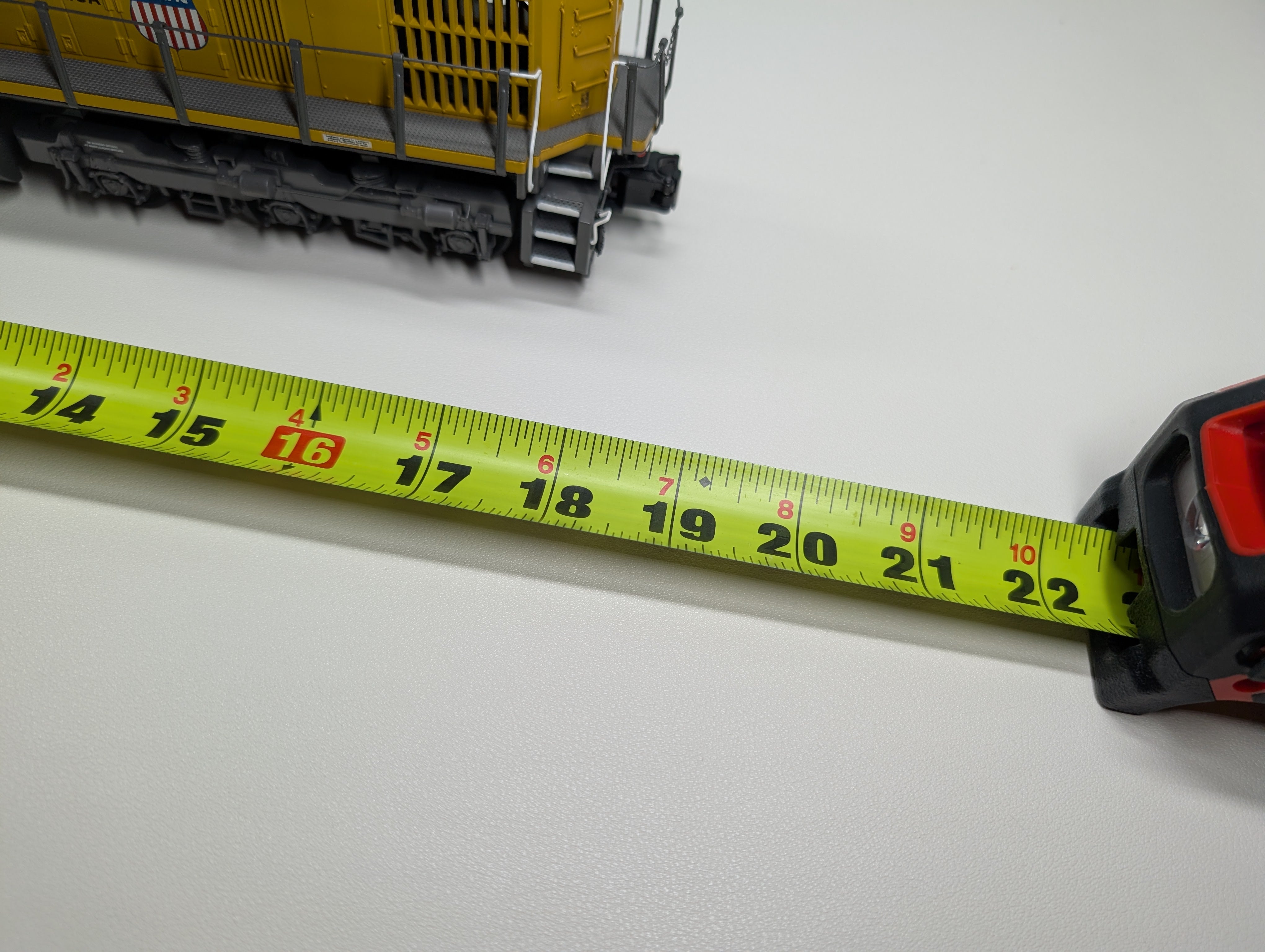 USED MTH Premier 20-2918-1 O SD70ACe Diesel Locomotive Union Pacific #8444 Tested, 3 Rail Proto-Sound 2.0