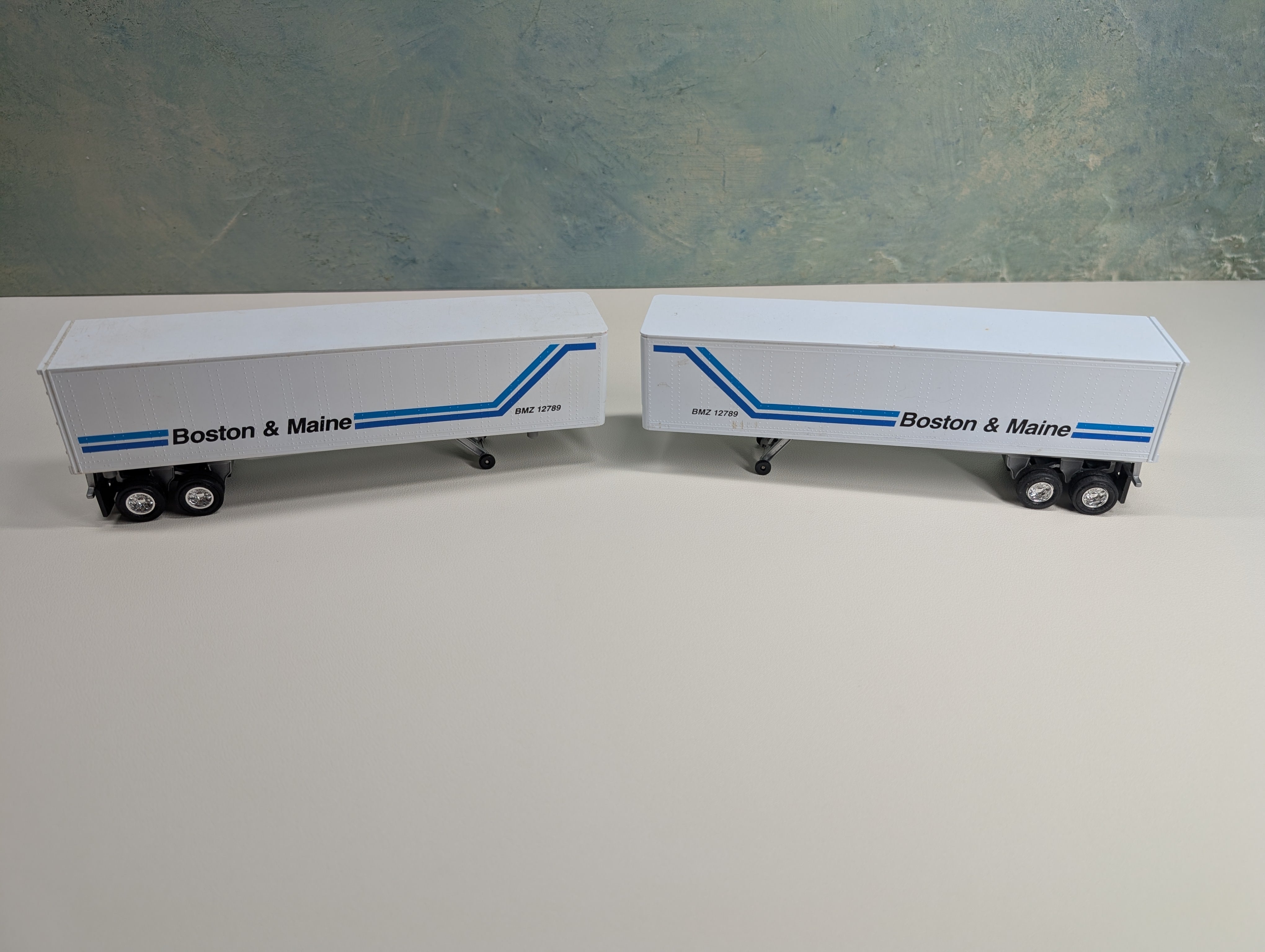 USED Lionel O Set of Trailers Boston & Maine BMZ #12789 (2 pcs)