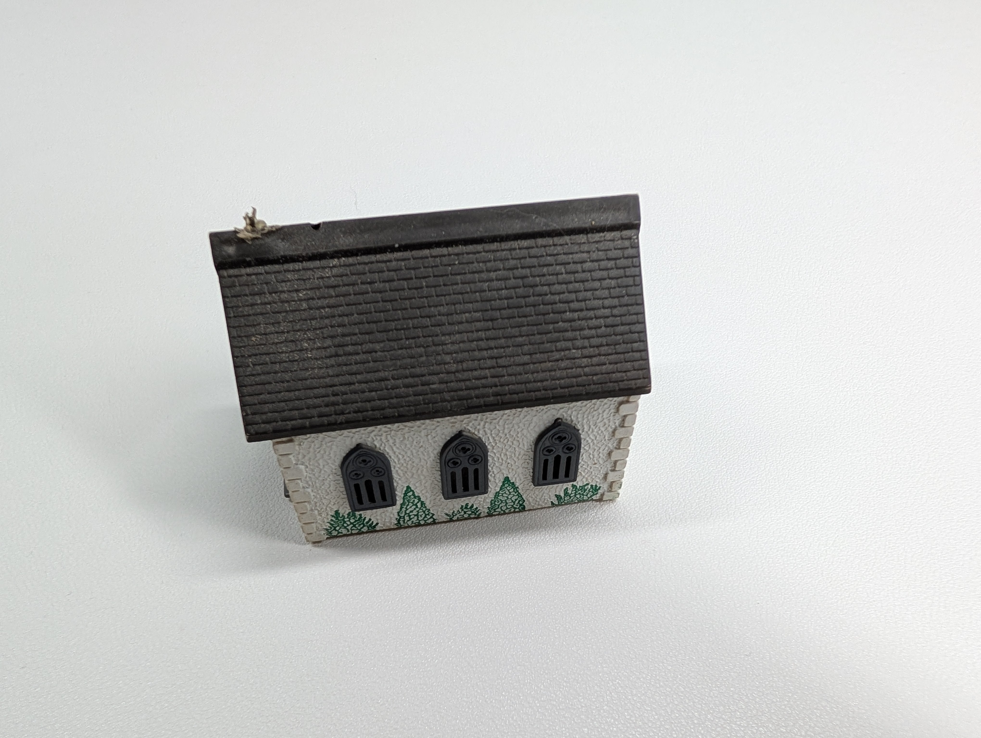 USED N Scale Church