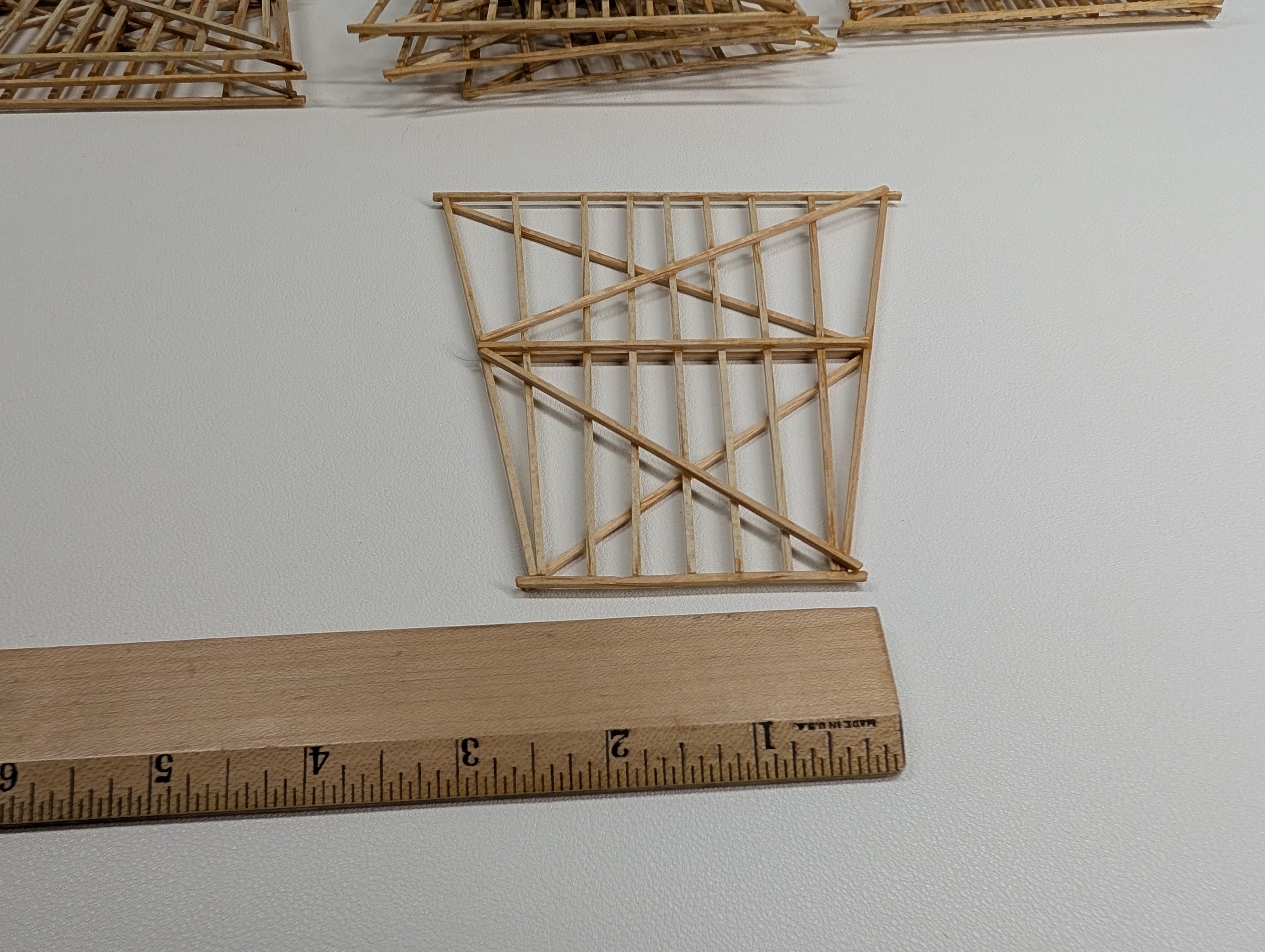 USED HO Scale Lot of Wood Trestles (14 pcs)