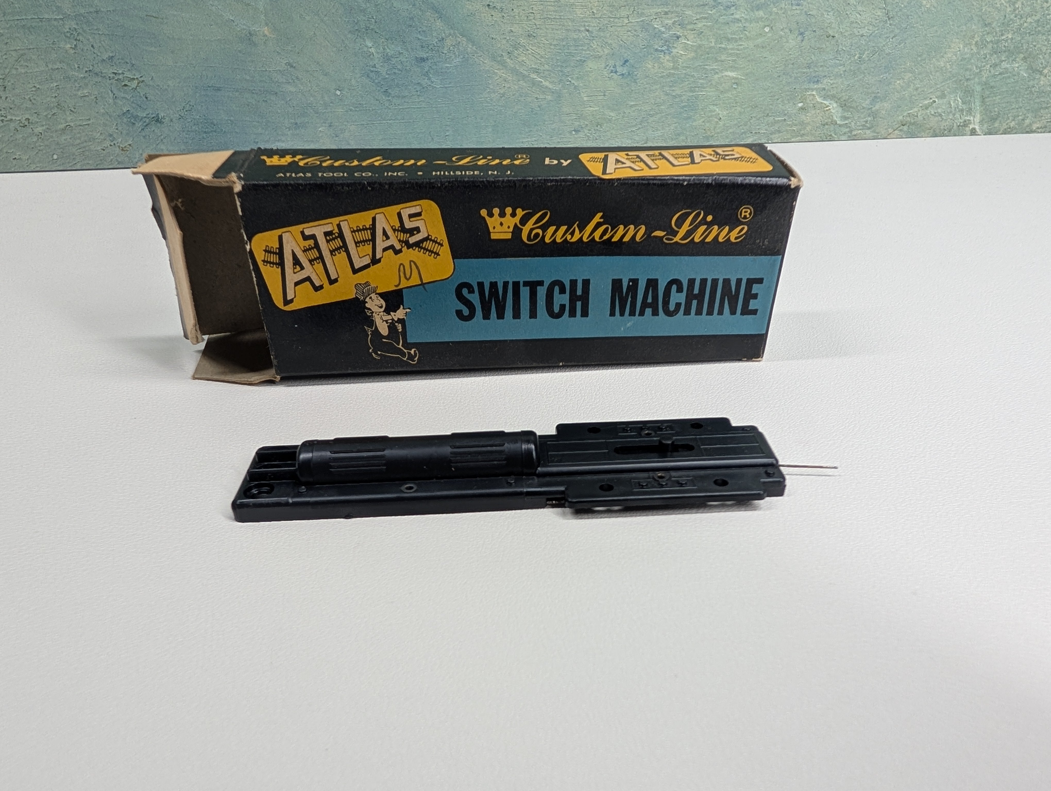 USED Atlas HO Scale Custom-Line Switch Machine, Manual