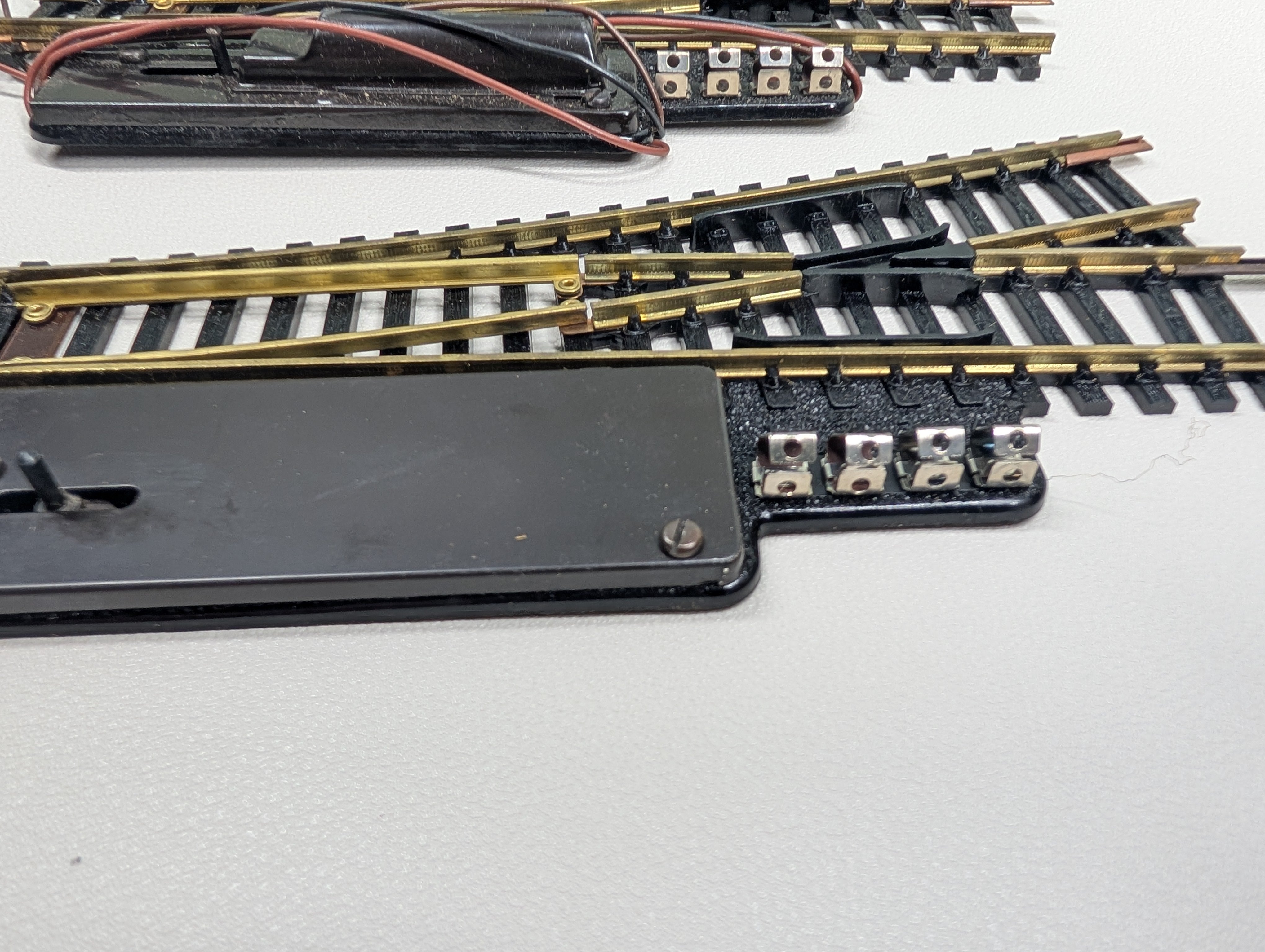 USED Fleischmann 1724A HO Scale Super Switches, Left Hand Turnouts (2 pcs)