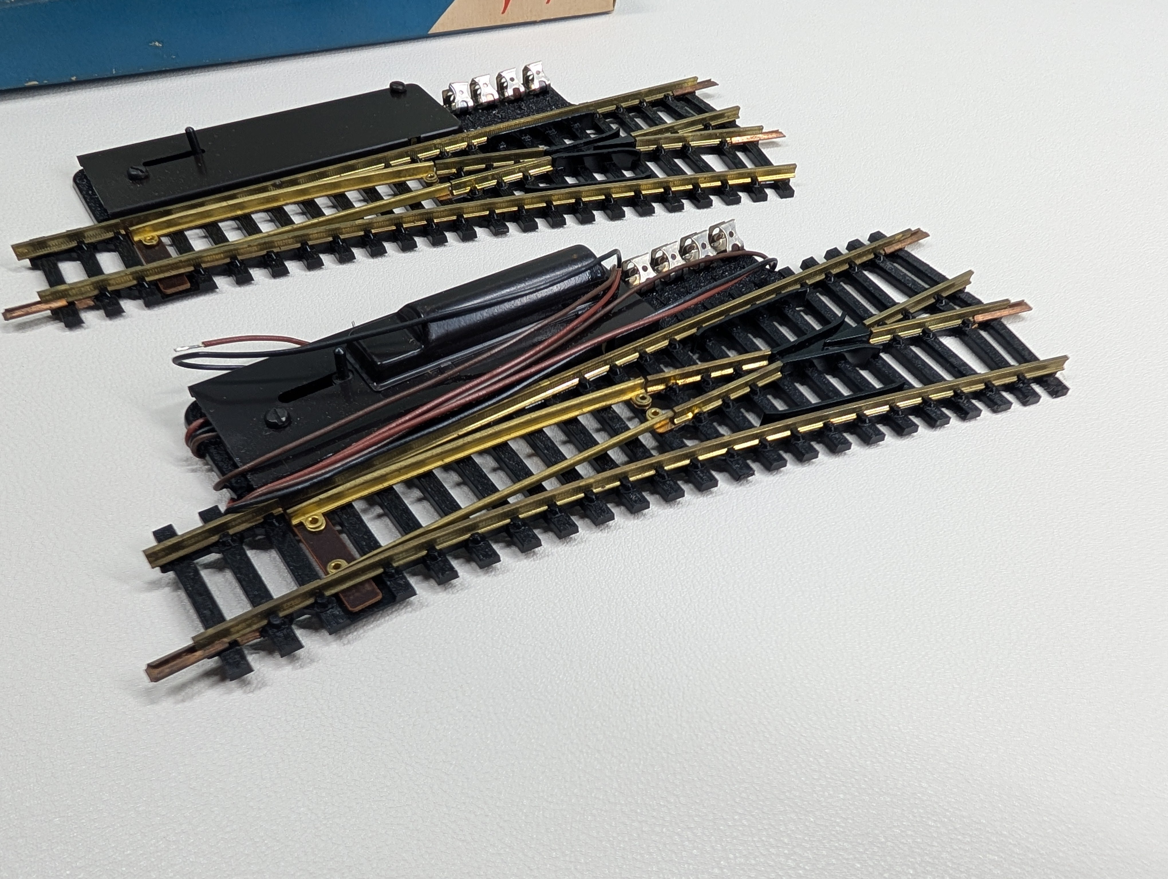 USED Fleischmann 1724A HO Scale Super Switches, Right Hand Turnouts (2 pcs)