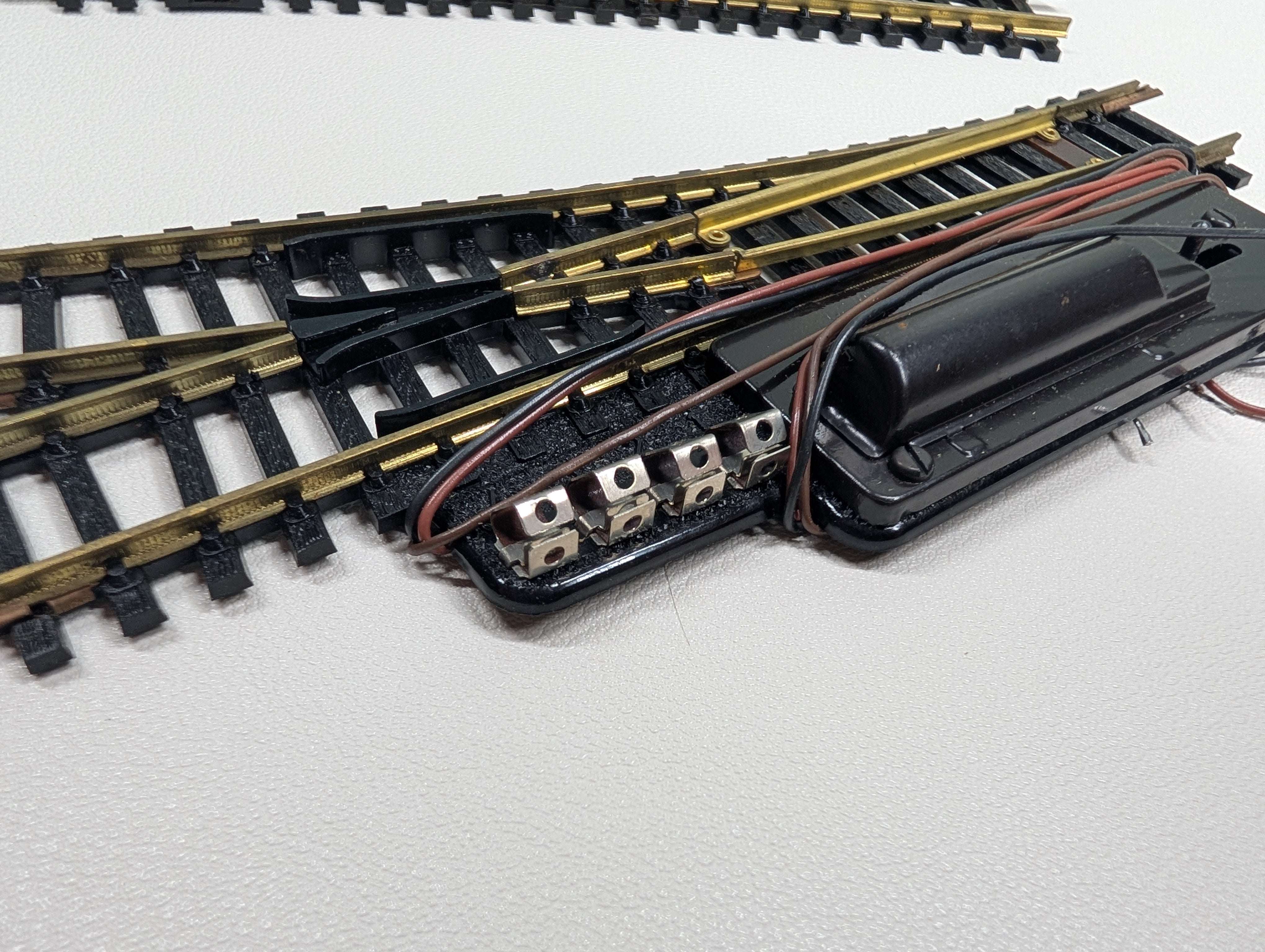 USED Fleischmann 1724A HO Scale Super Switches, Right Hand Turnouts (2 pcs)