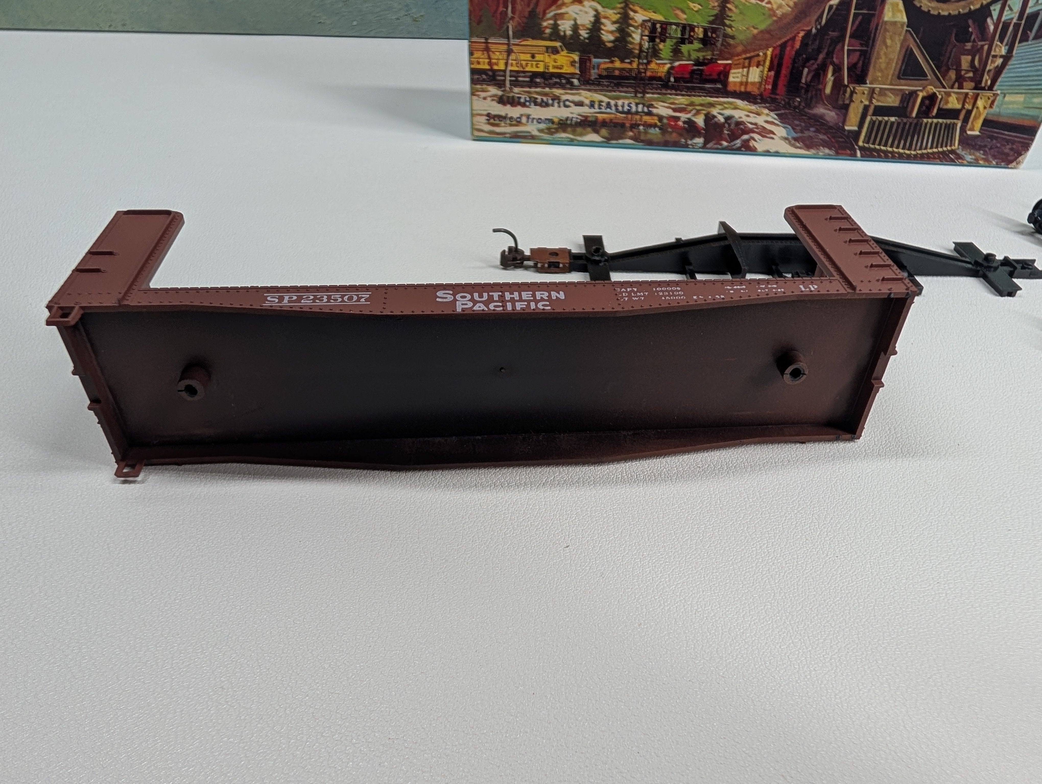 USED Athearn HO Scale Pulpwood Flat Car Southern Pacific SP #23507