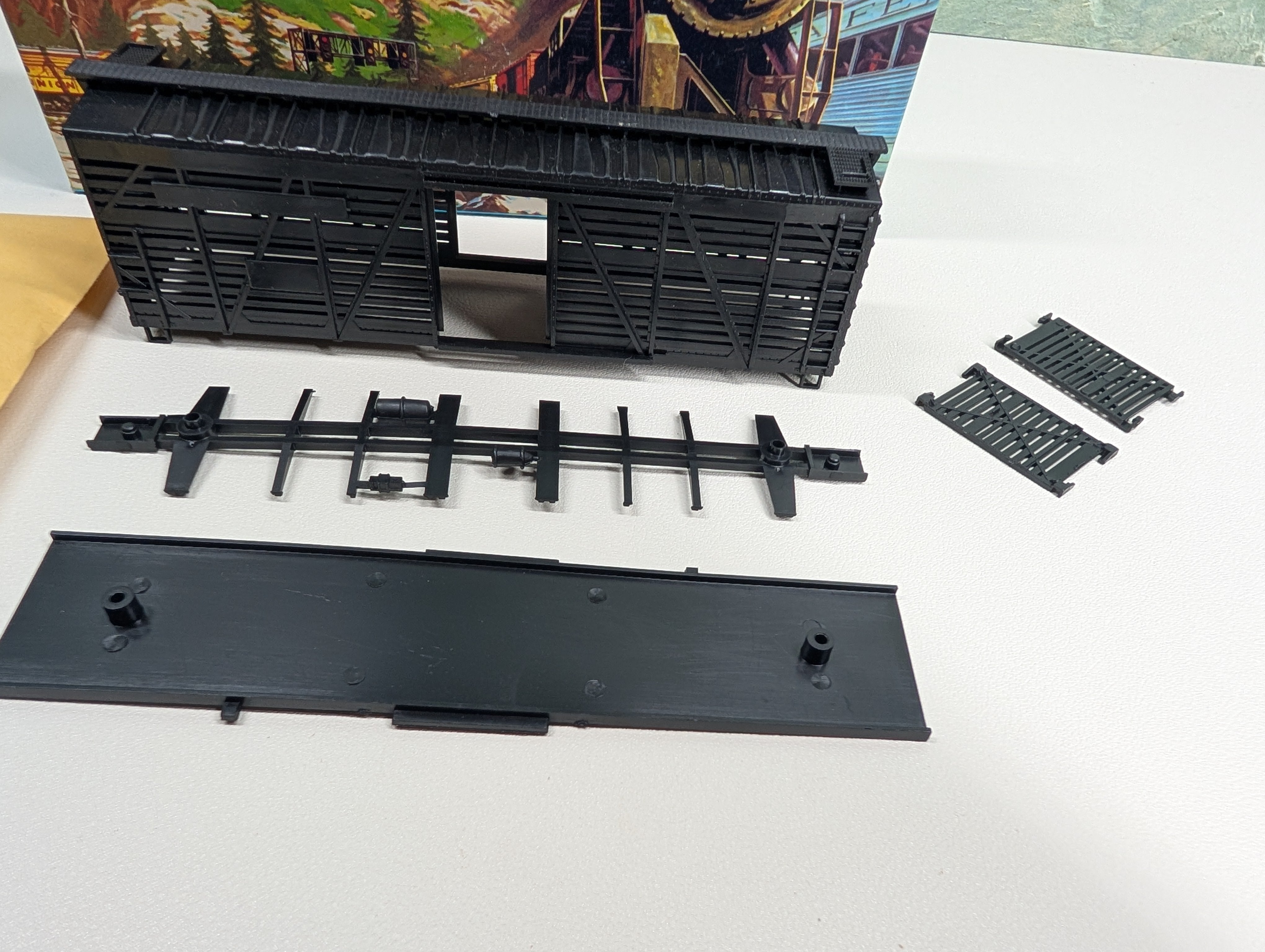 USED Athearn HO Scale Stock Car Undecorated Black