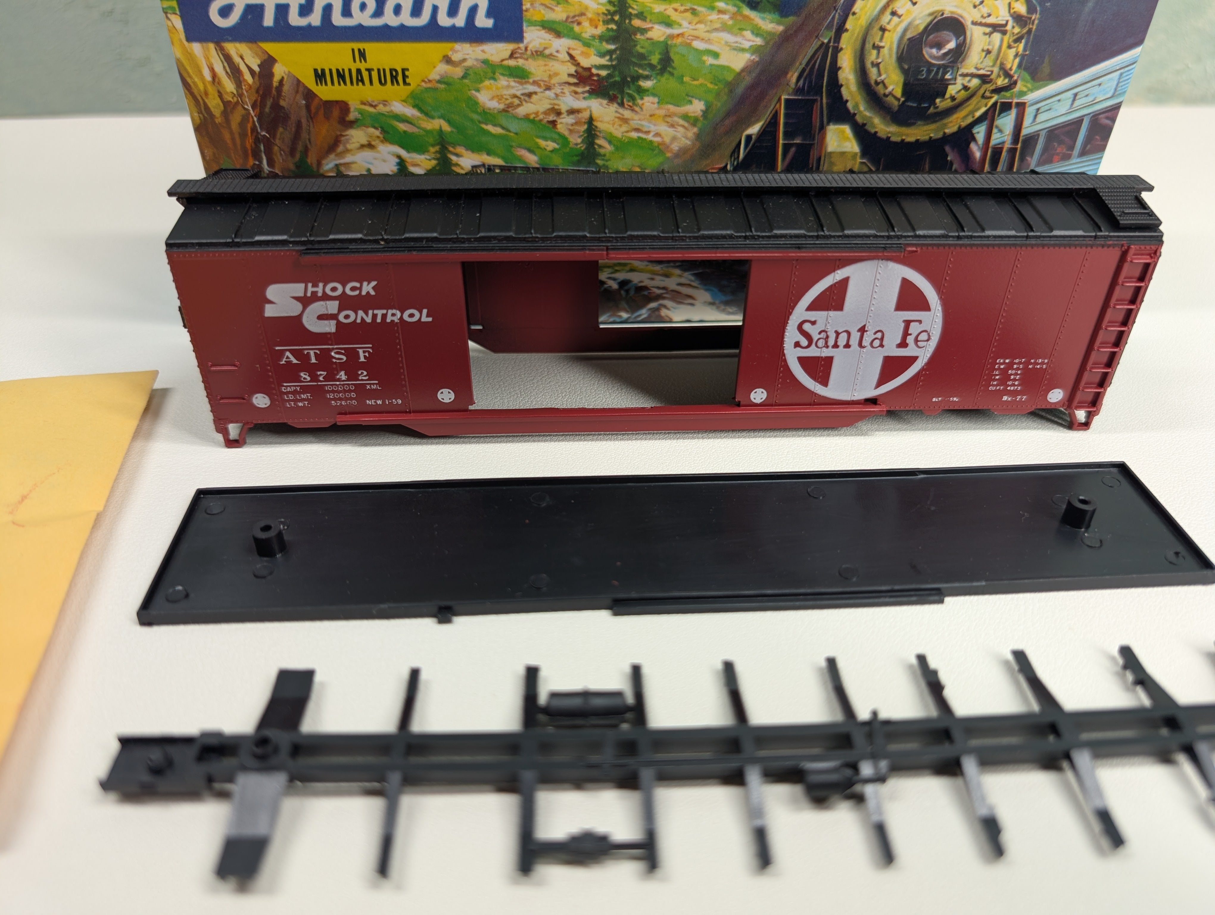 USED Athearn HO Scale 50' Box Car Santa Fe ATSF #8742