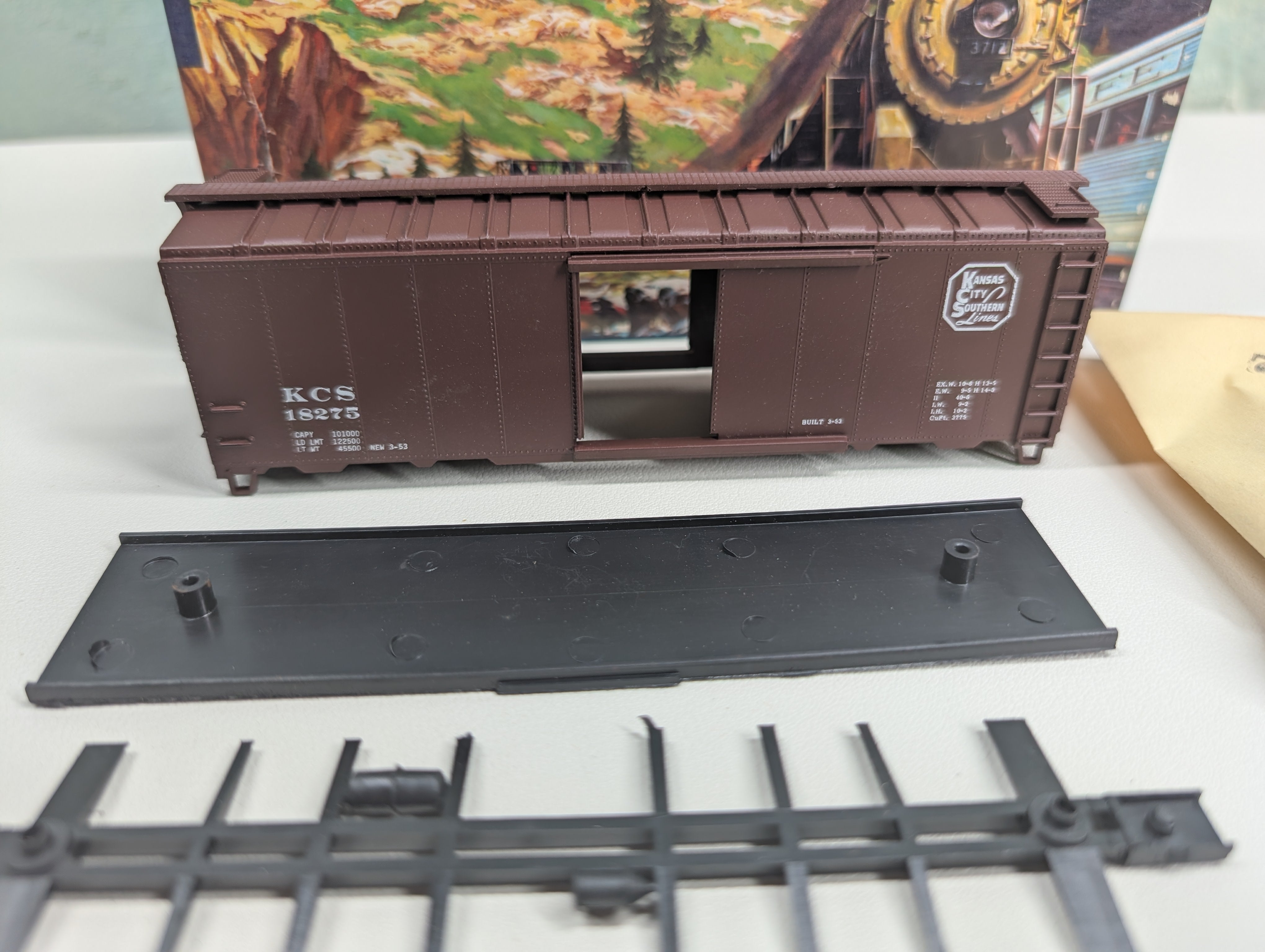 USED Athearn HO Scale 40' Box Car Kansas City Southern KCS #18275 Bev-Bel