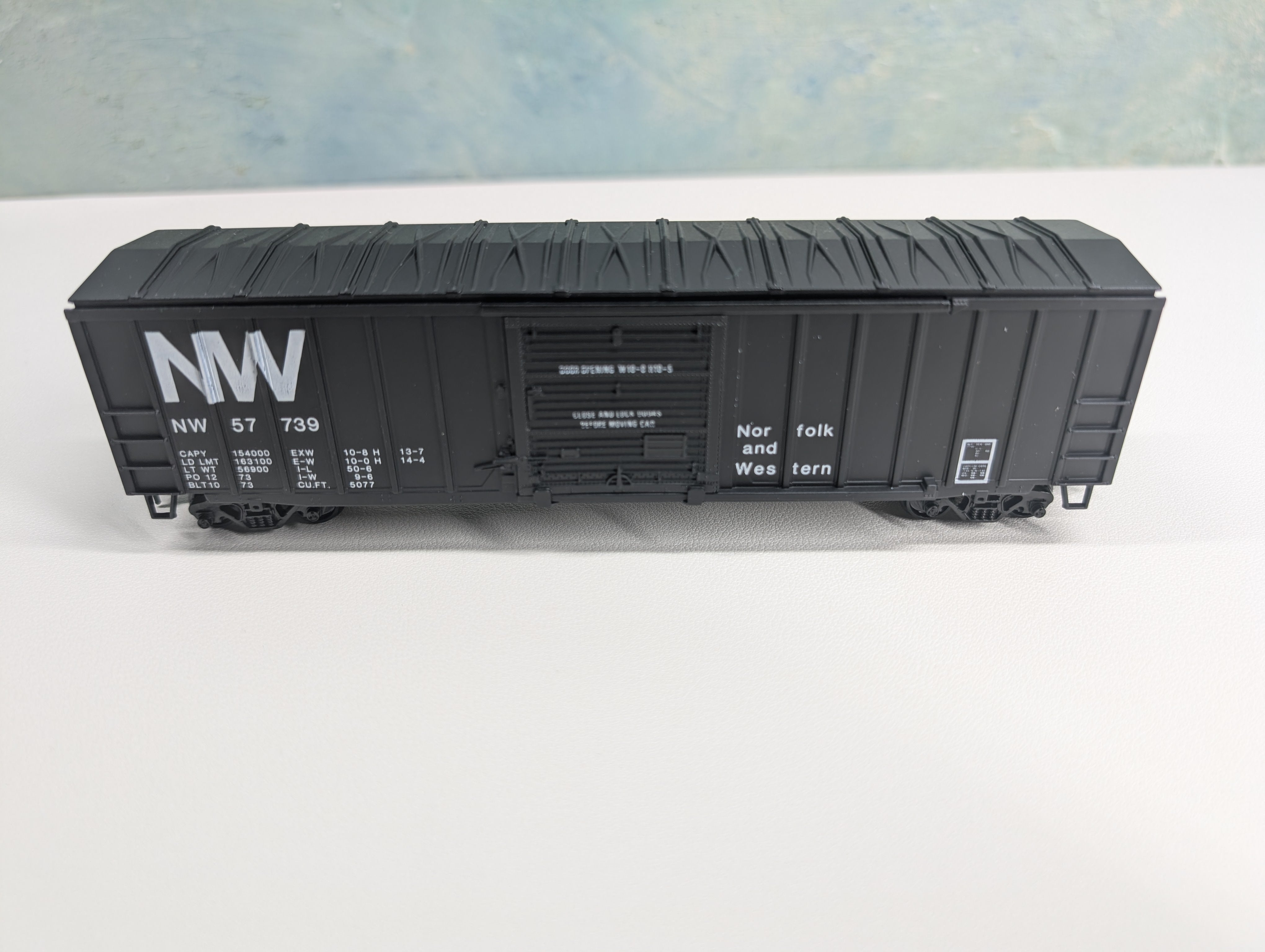 USED Athearn HO Scale 50' Box car Norfolk & Western NW #57739 Bev-Bel