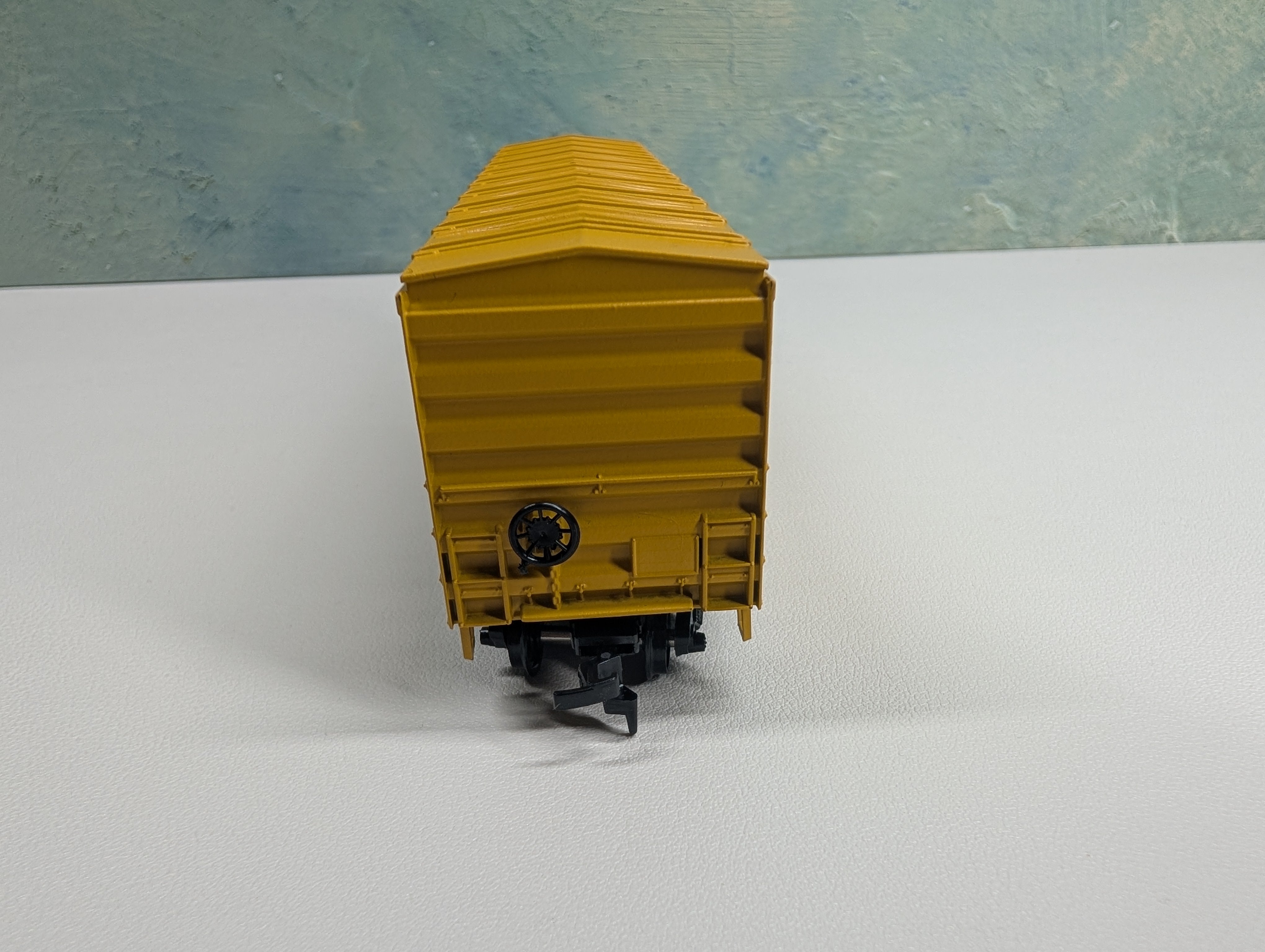 USED Athearn HO Scale 50' Box car Port of Tillamook Bay POTB #130 Bev-Bel