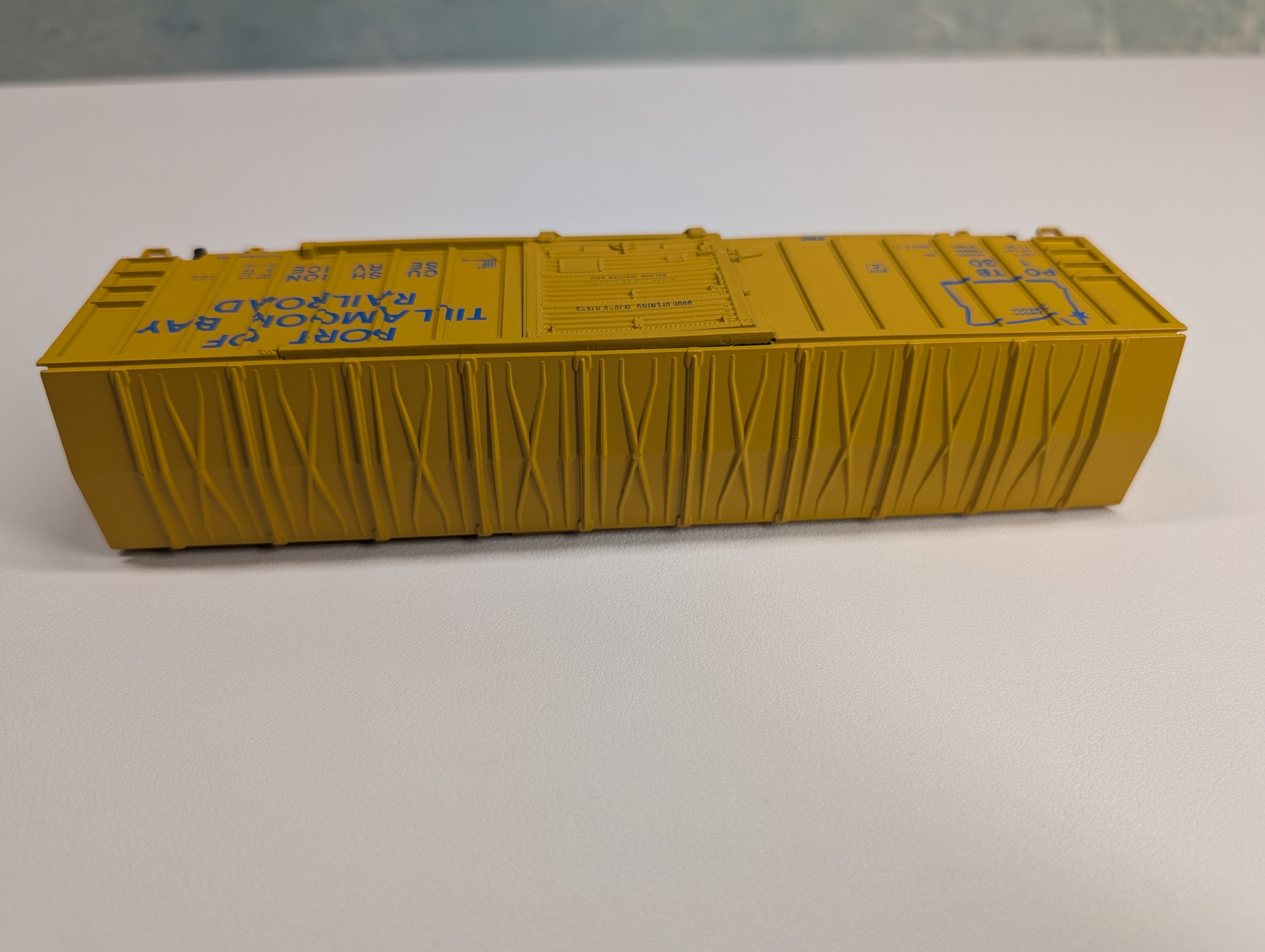 USED Athearn HO Scale 50' Box car Port of Tillamook Bay POTB #130 Bev-Bel