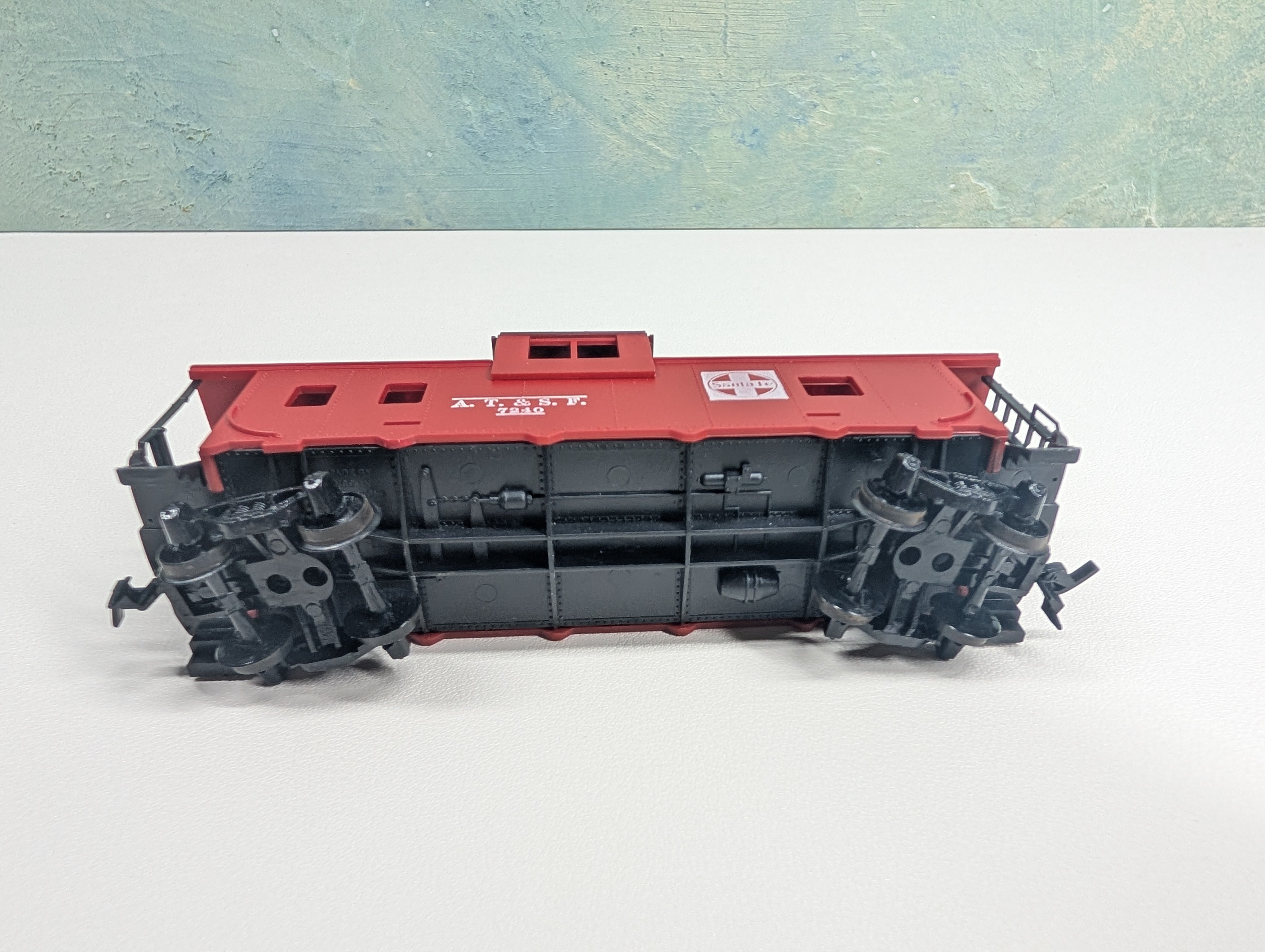 USED Tyco HO Scale Caboose Santa Fe ATSF #7240