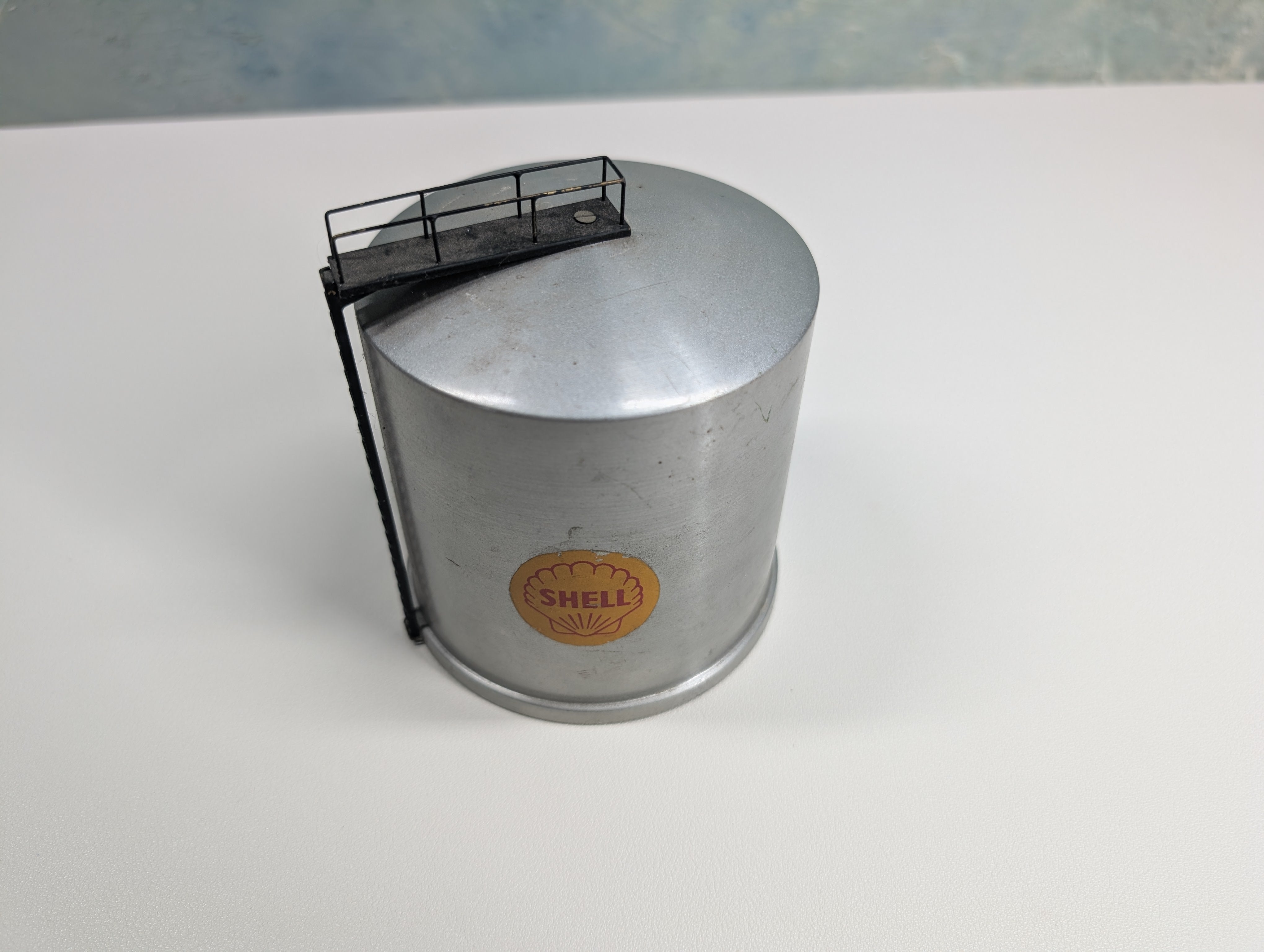 USED HO Scale Shell Fueling Depot, Fueling Facility