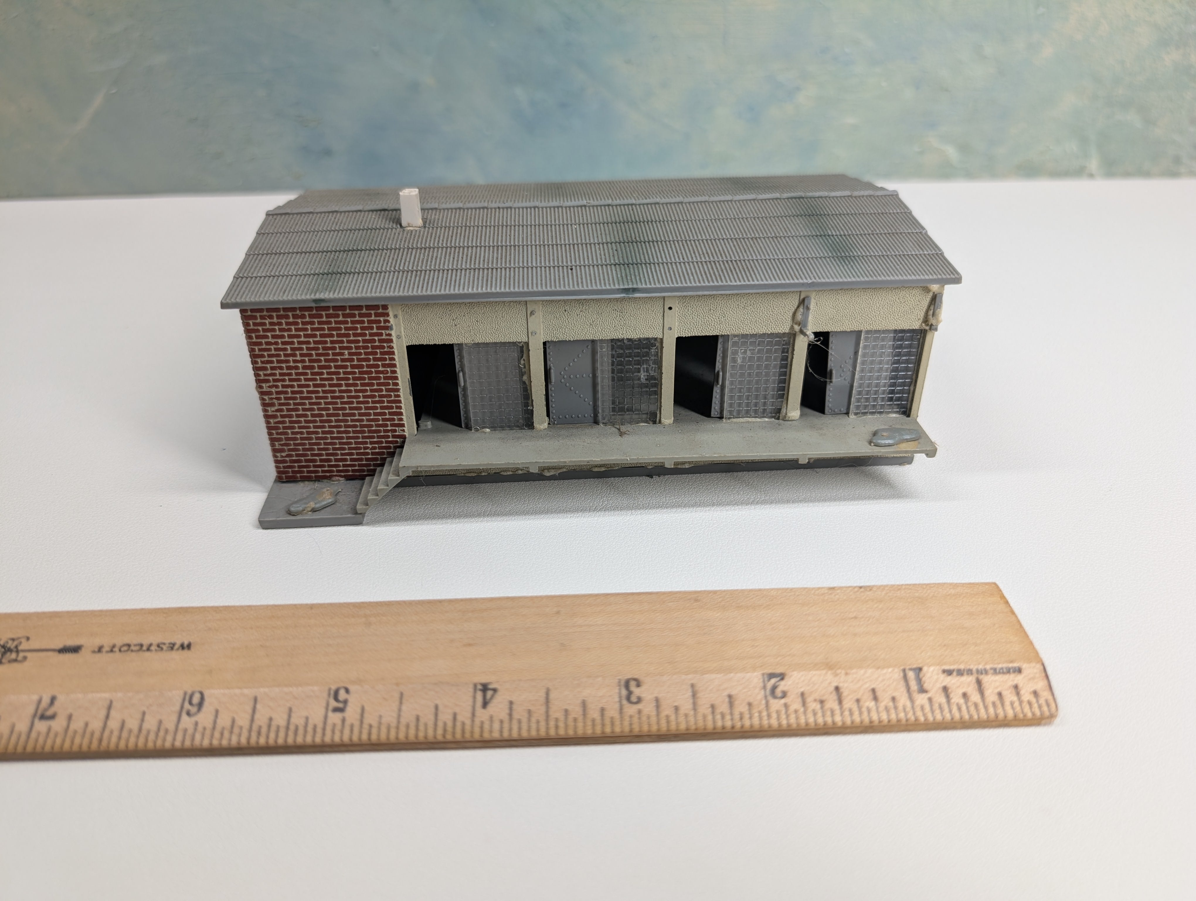 USED Vollmer 553 HO Scale Brick Warehouse