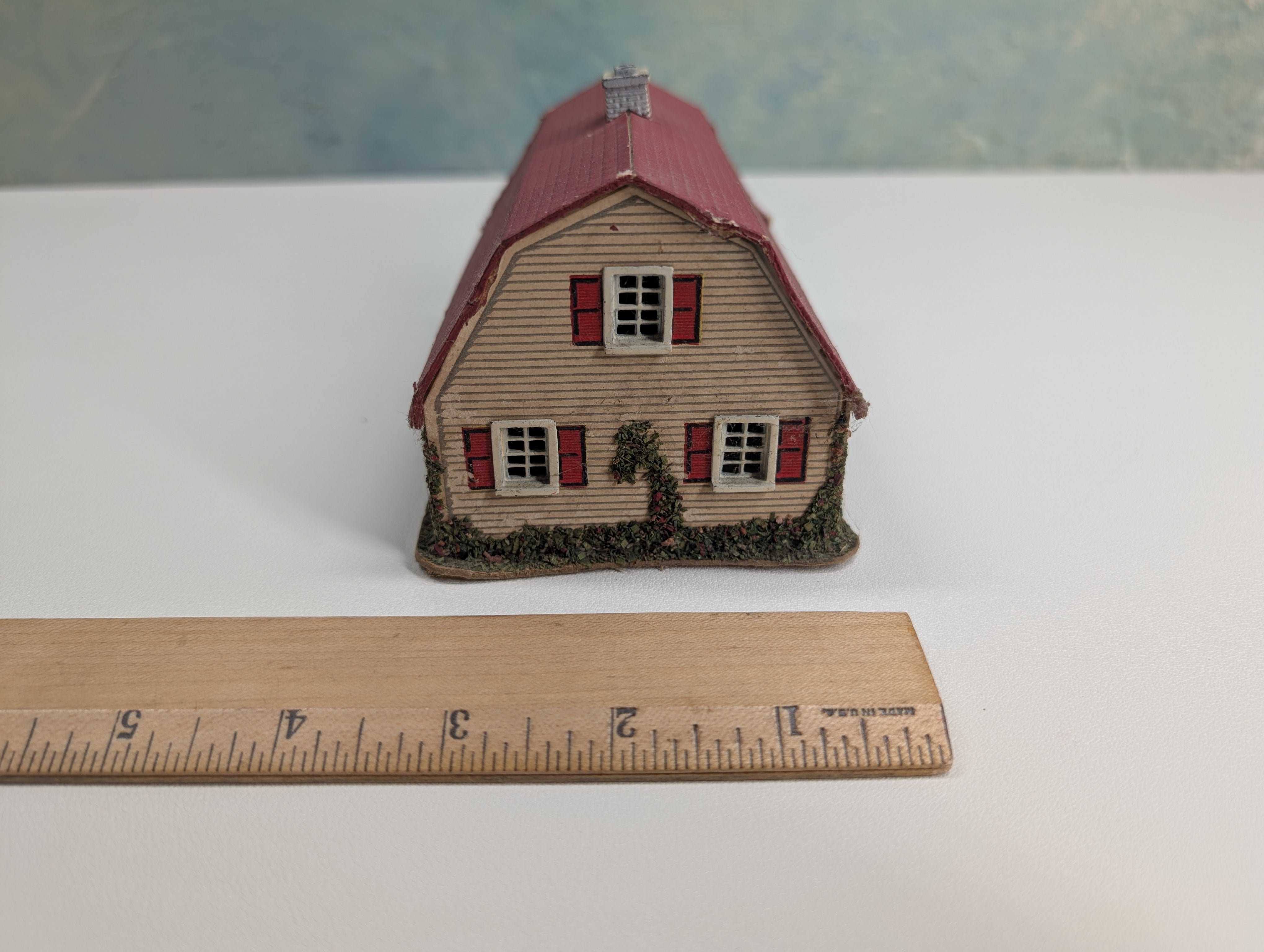 USED Ideal Models B250 HO Scale Dutch Colonial Home