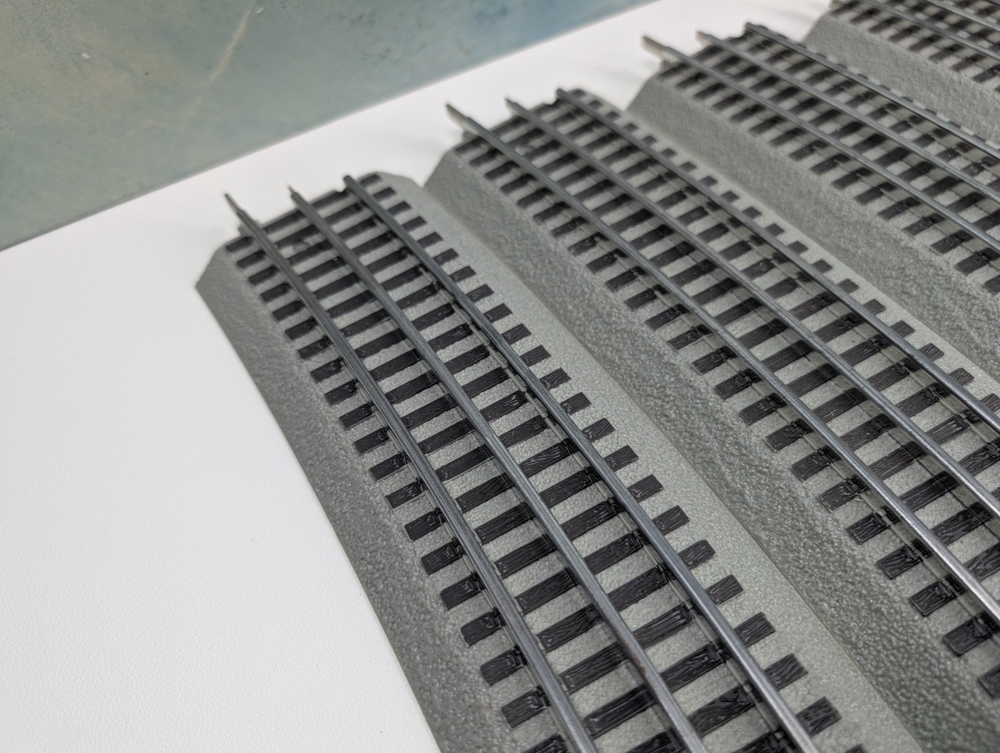 USED Lionel O Fastrack O96 Track, 096 Curve (8 pcs)