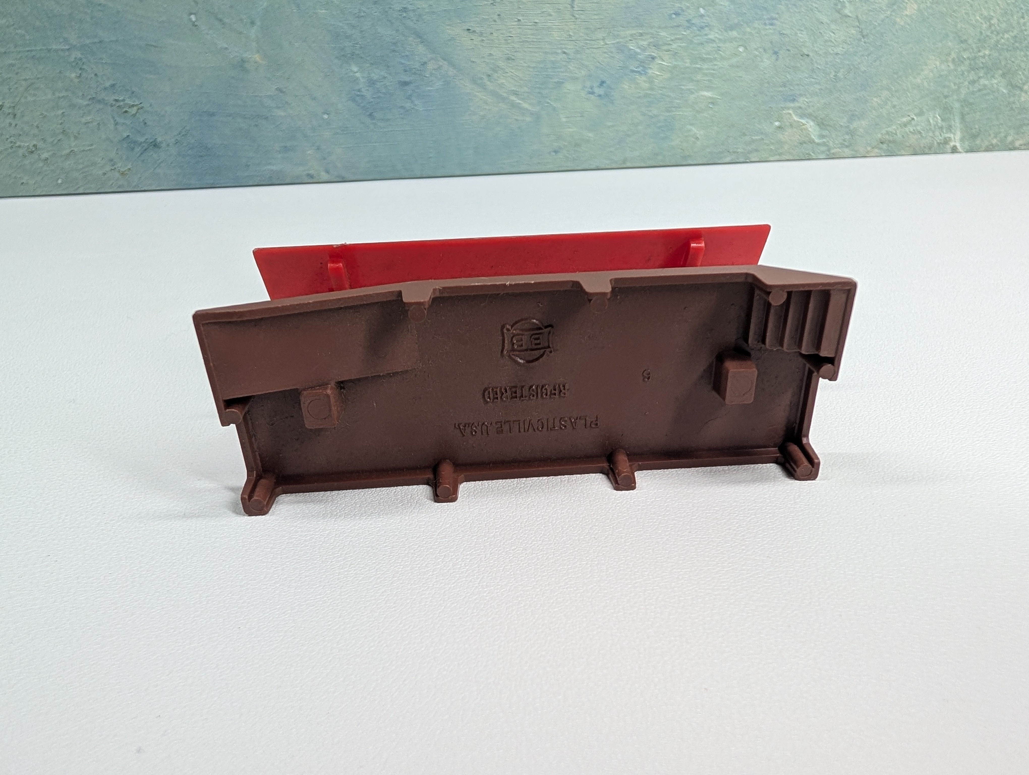 USED Bachmann Plasticville HO Scale Small Passenger Platform
