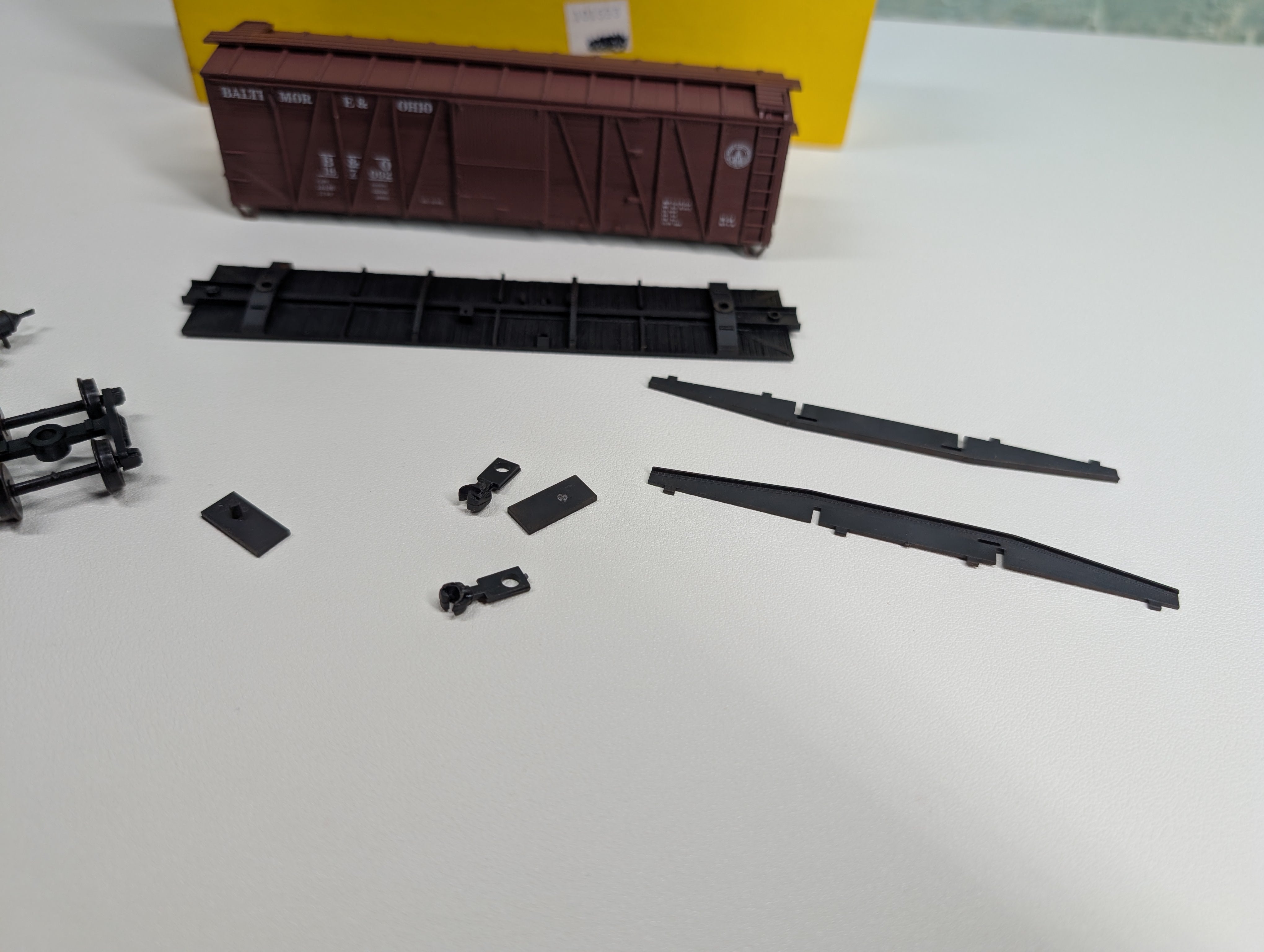 USED Accurail HO Scale 40' OB Box Car Baltimore and Ohio B&O #187002 Incomplete KIT