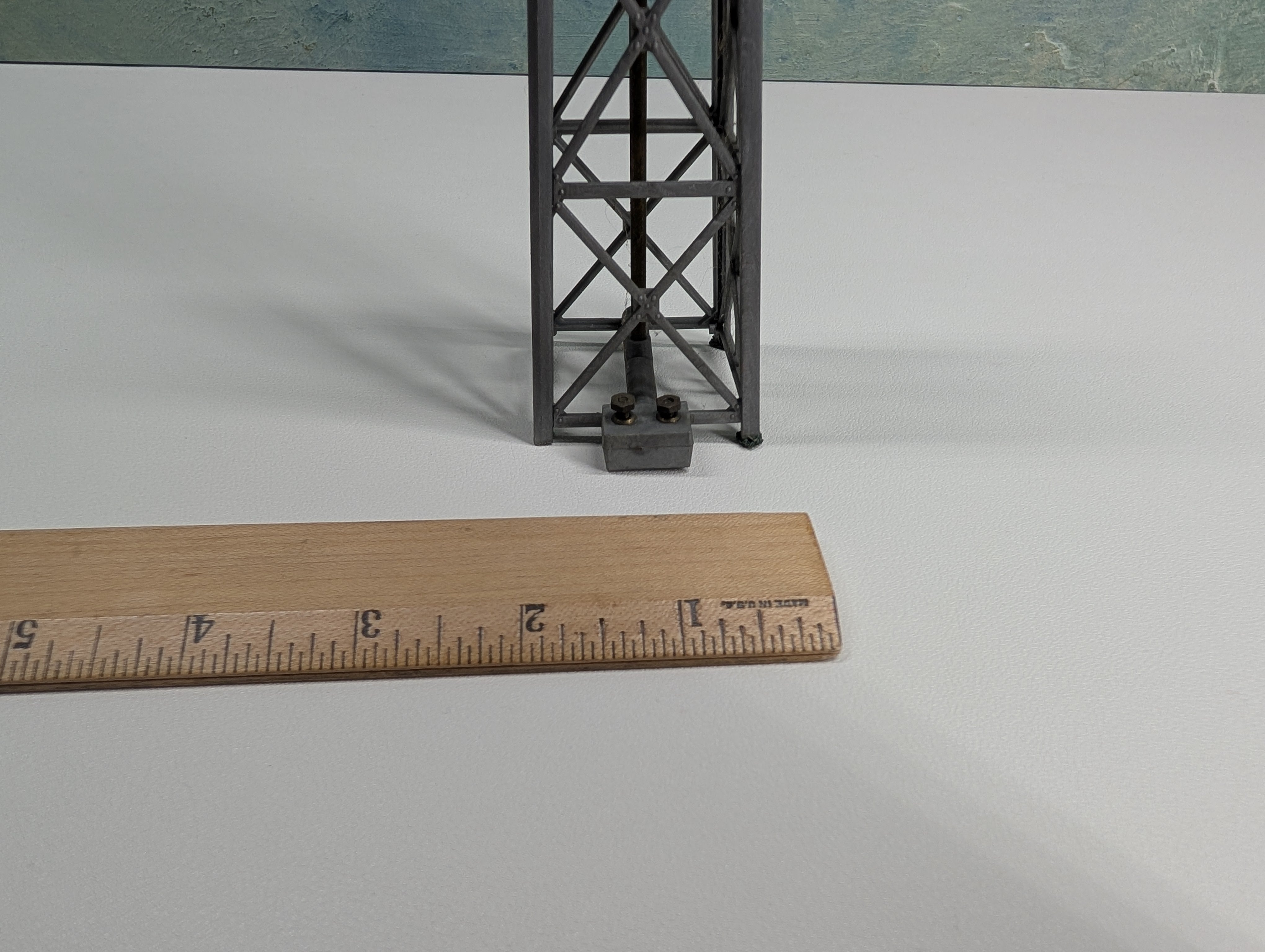 USED HO Scale Spotlight Tower