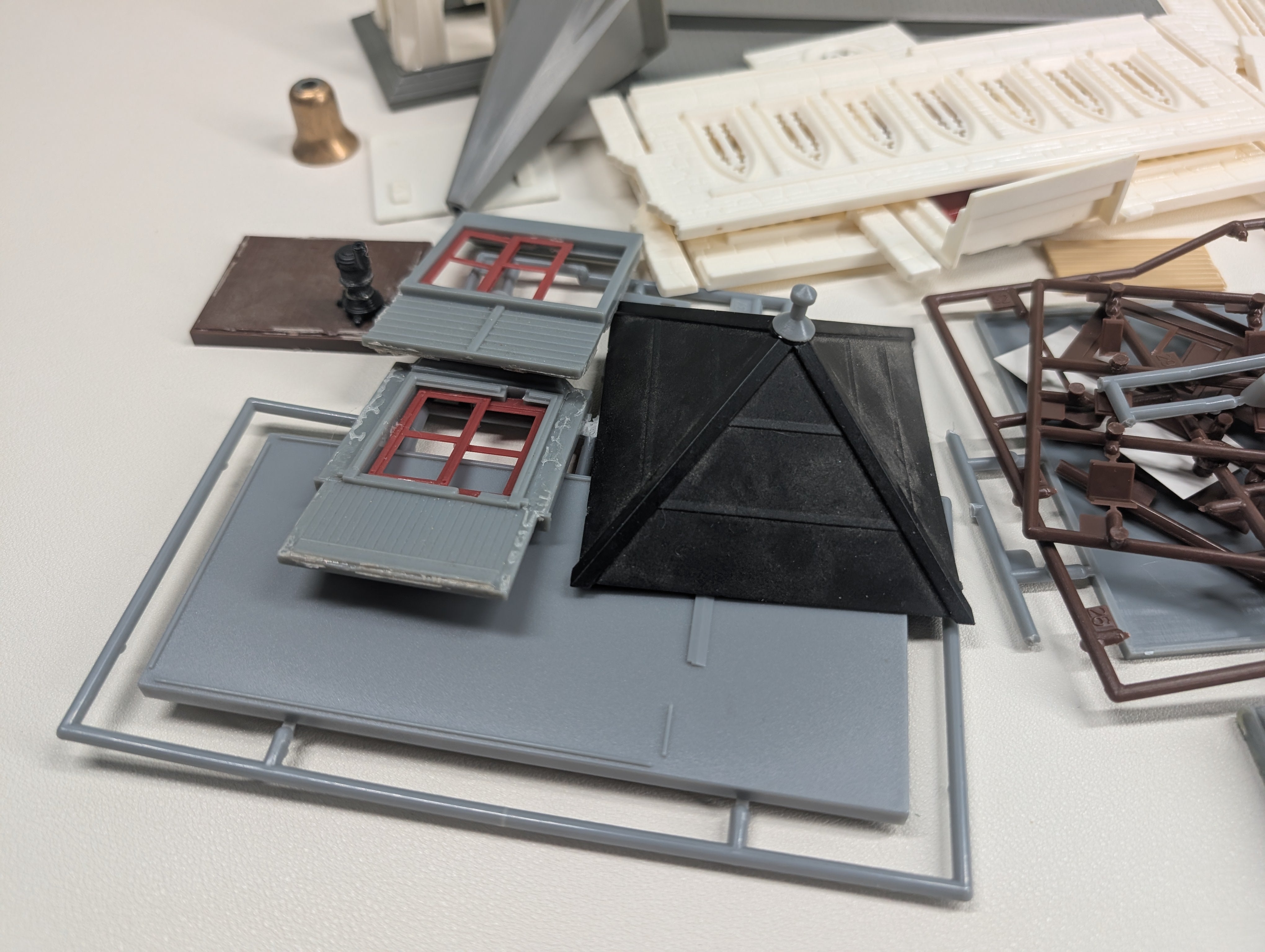 USED O Lot of Various Building Parts for Scratch Building and More