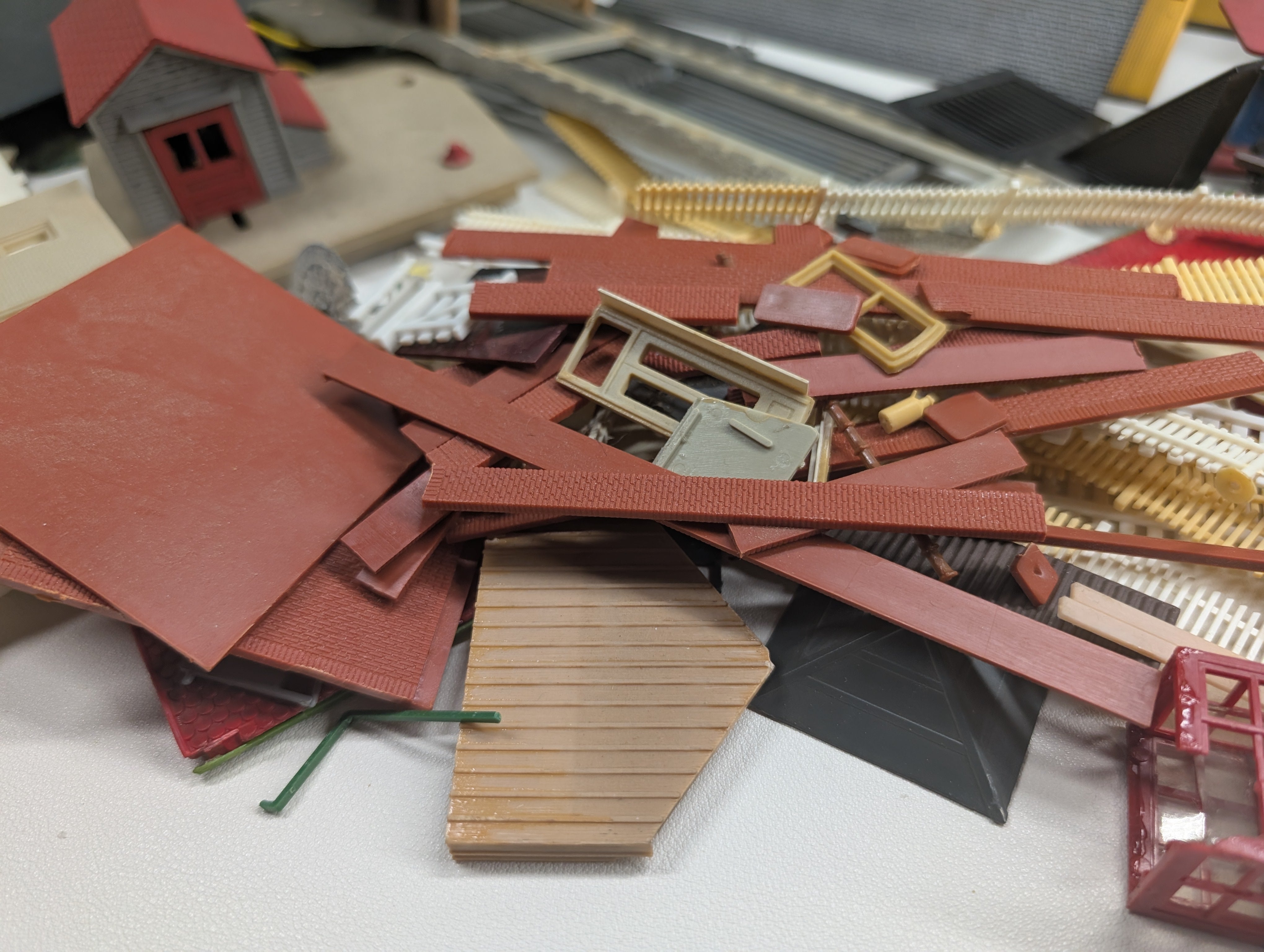 USED HO Scale Lot of Various Building Parts / Pieces, Scratch Building Parts
