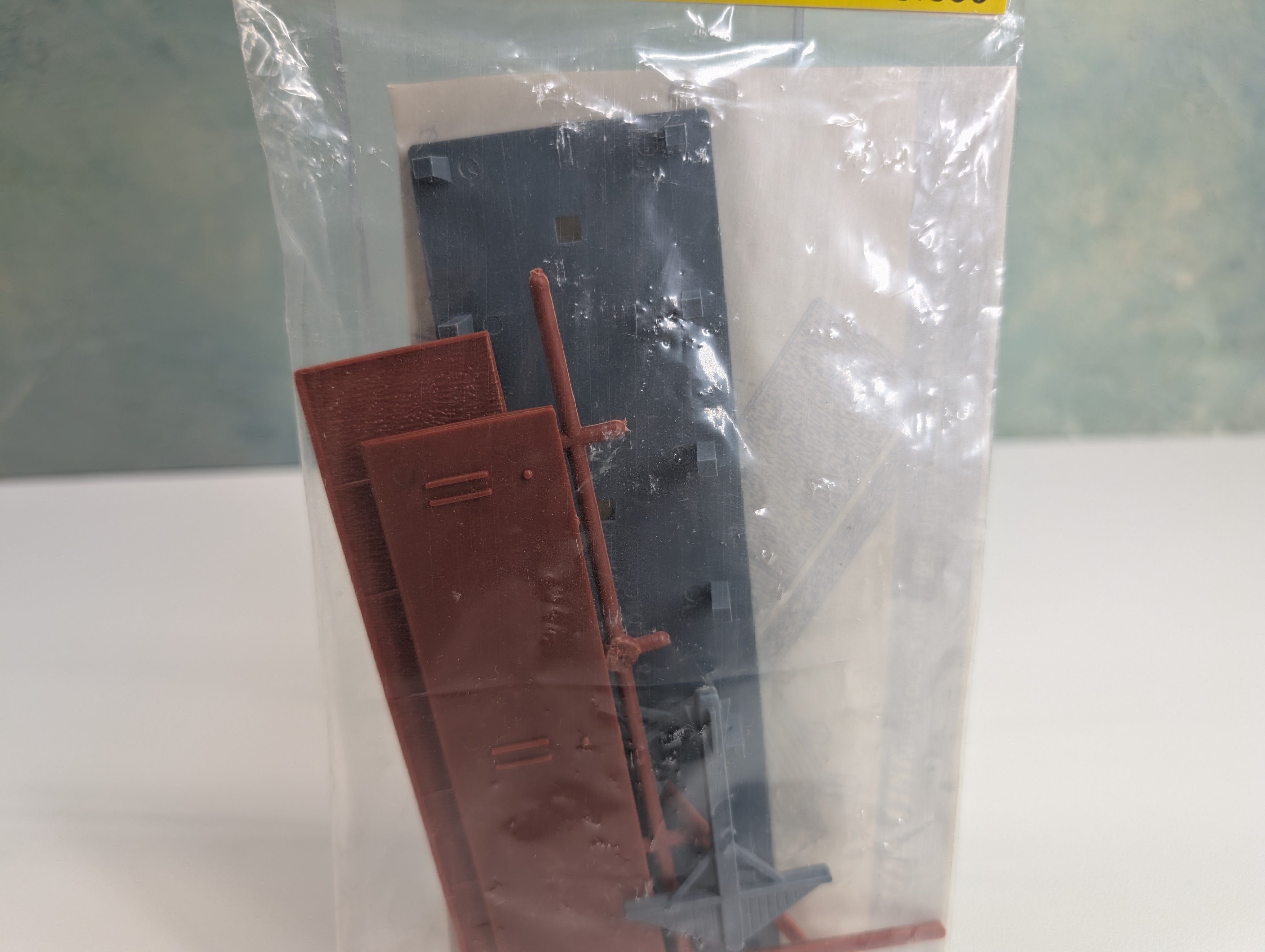 USED Life-Like 1350 HO Scale Freight Platform KIT