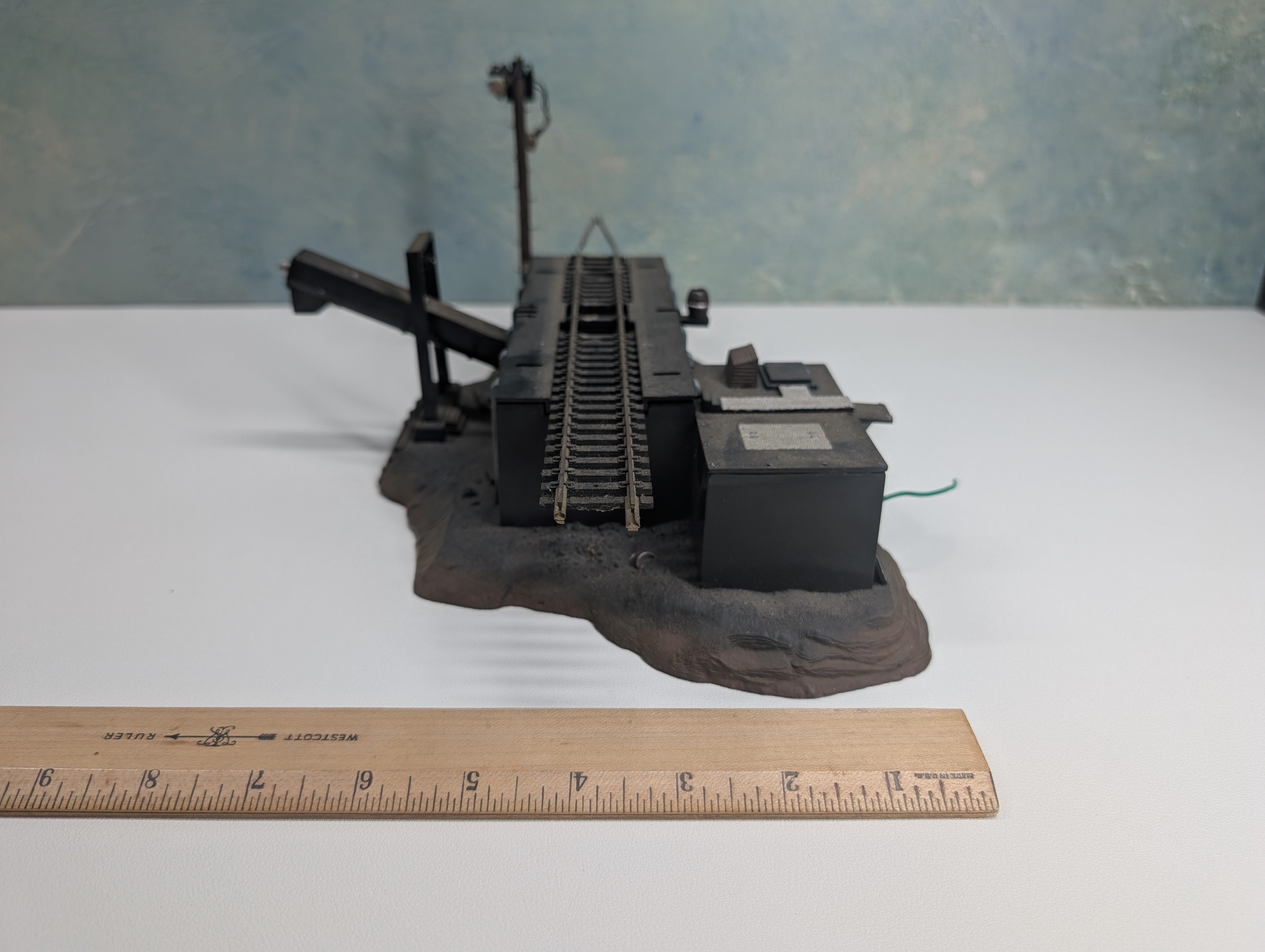 USED HO Scale Coaling Station Parts/Repairs