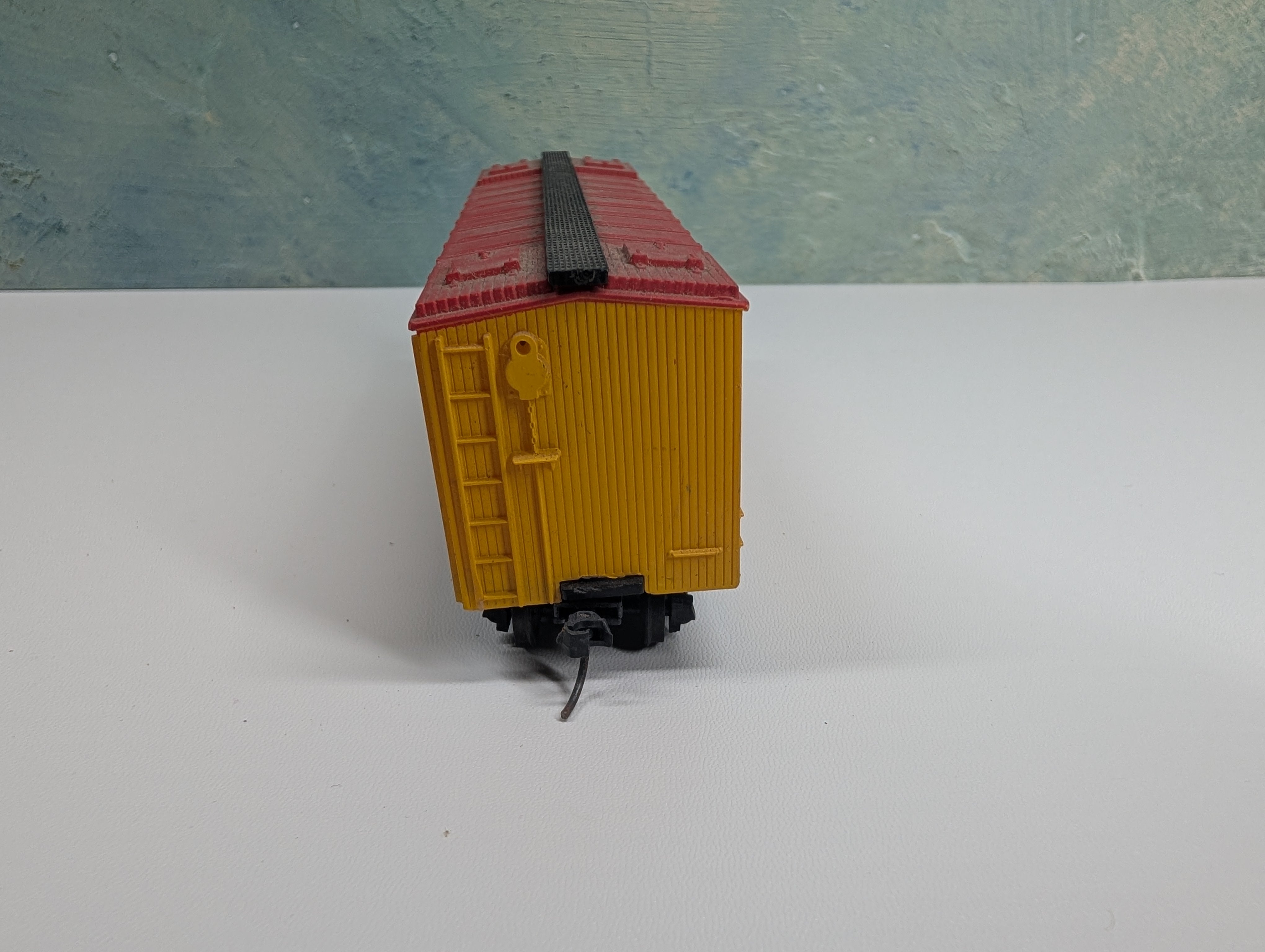 USED AHM HO Scale 40' Wooden Reefer Box Car Oscar Mayer OMTX #5003