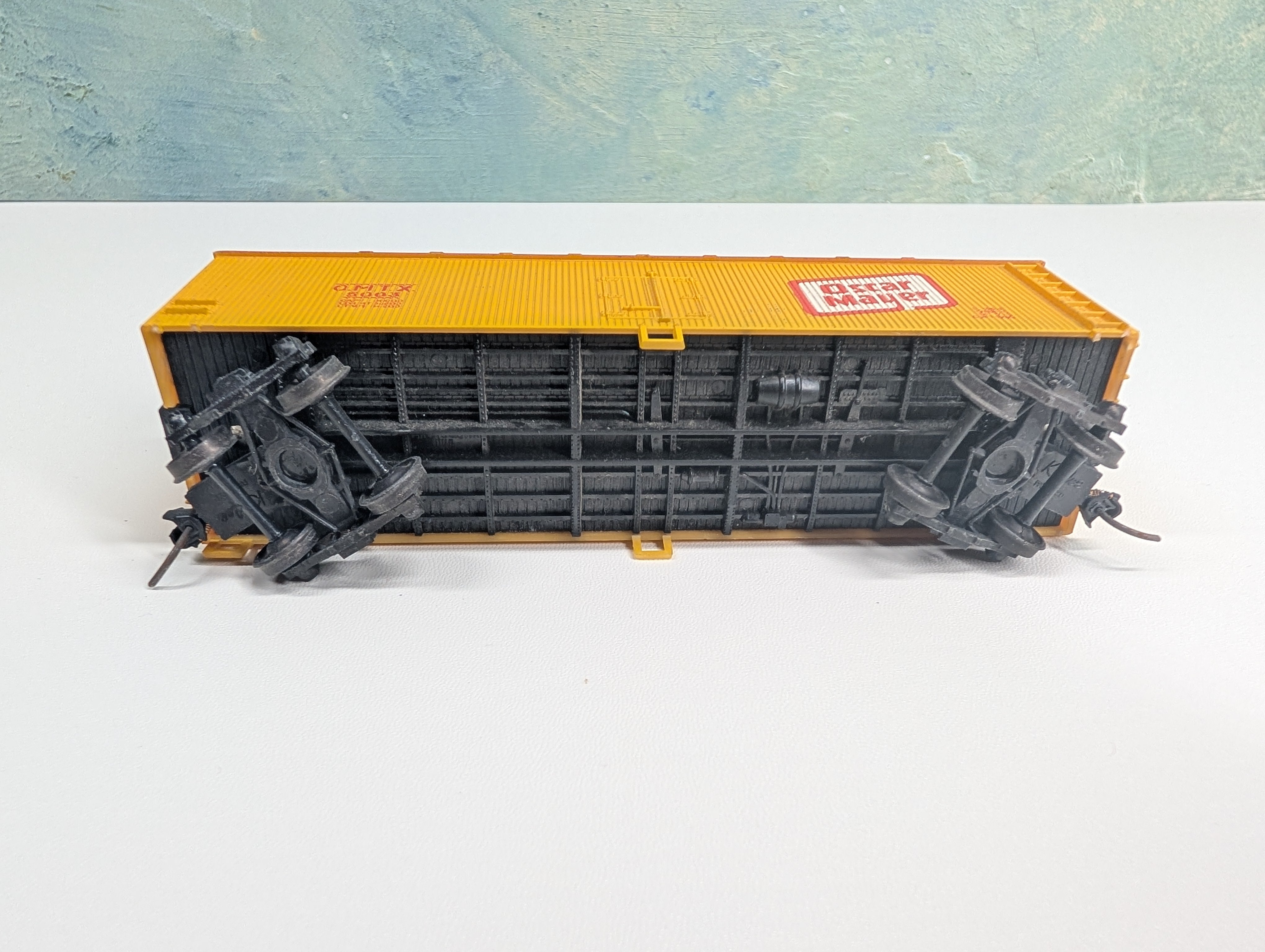 USED AHM HO Scale 40' Wooden Reefer Box Car Oscar Mayer OMTX #5003
