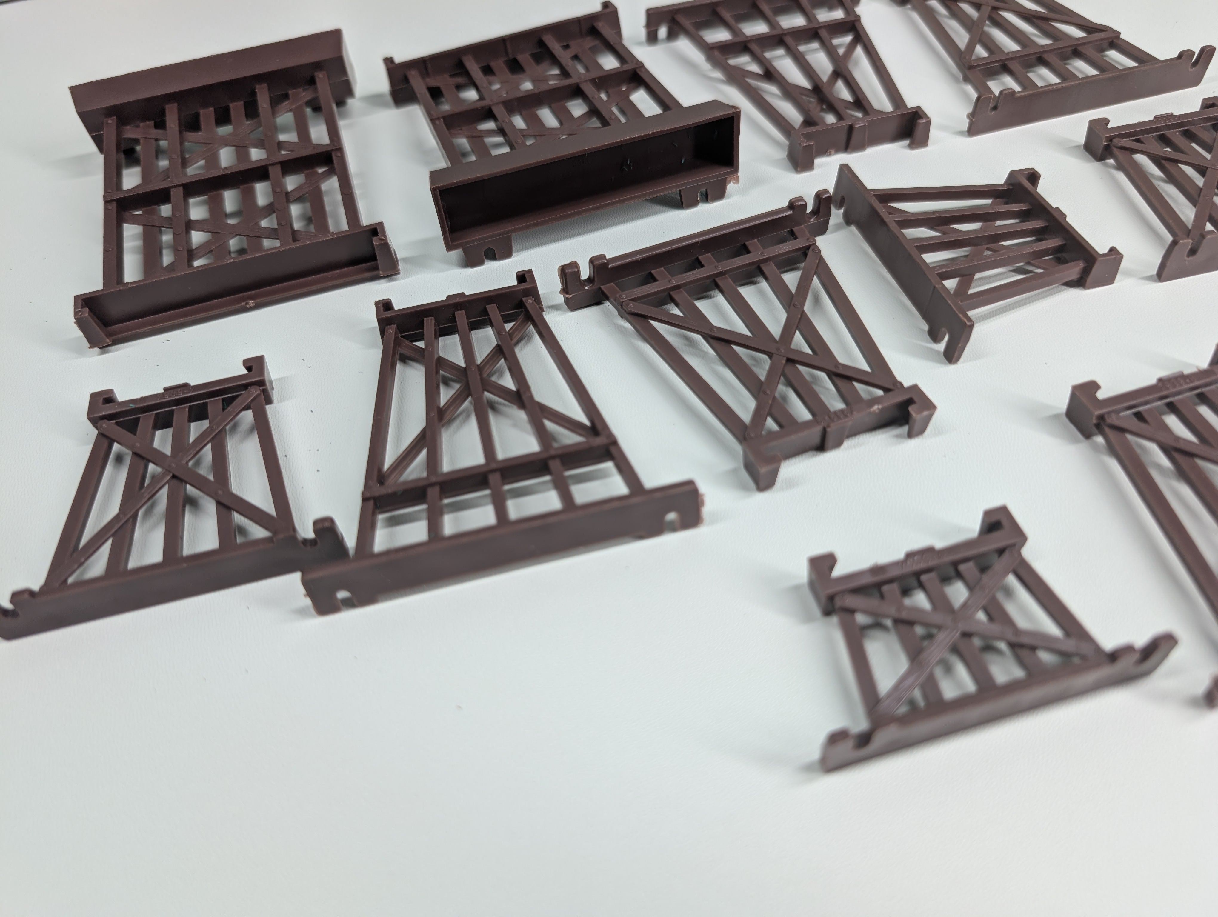 USED Tyco HO Scale Various Trestles (13 pcs)
