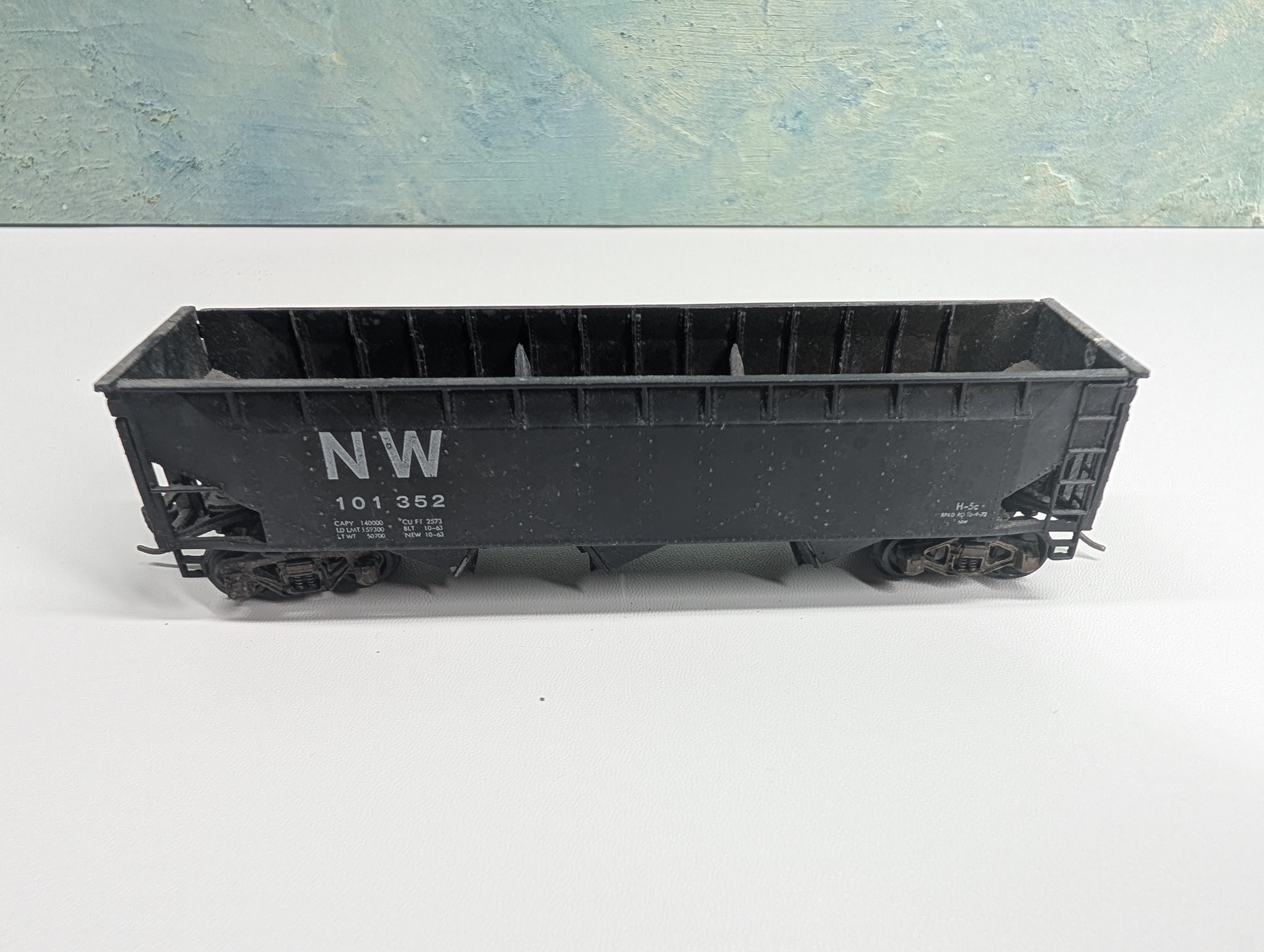 USED Ulrich HO Scale 3 Bay Operating Hopper Norfolk & Western NW #101352 Metal