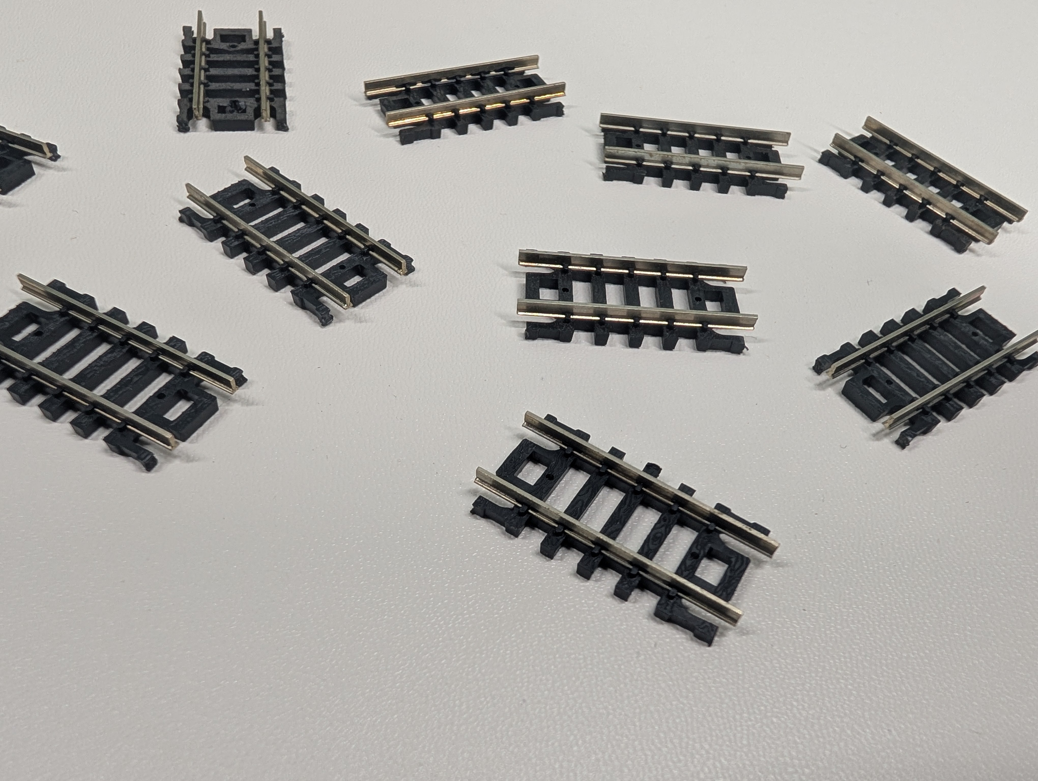 USED Atlas N Scale 1-1/4" Straight Track Code 80 (10 pcs)